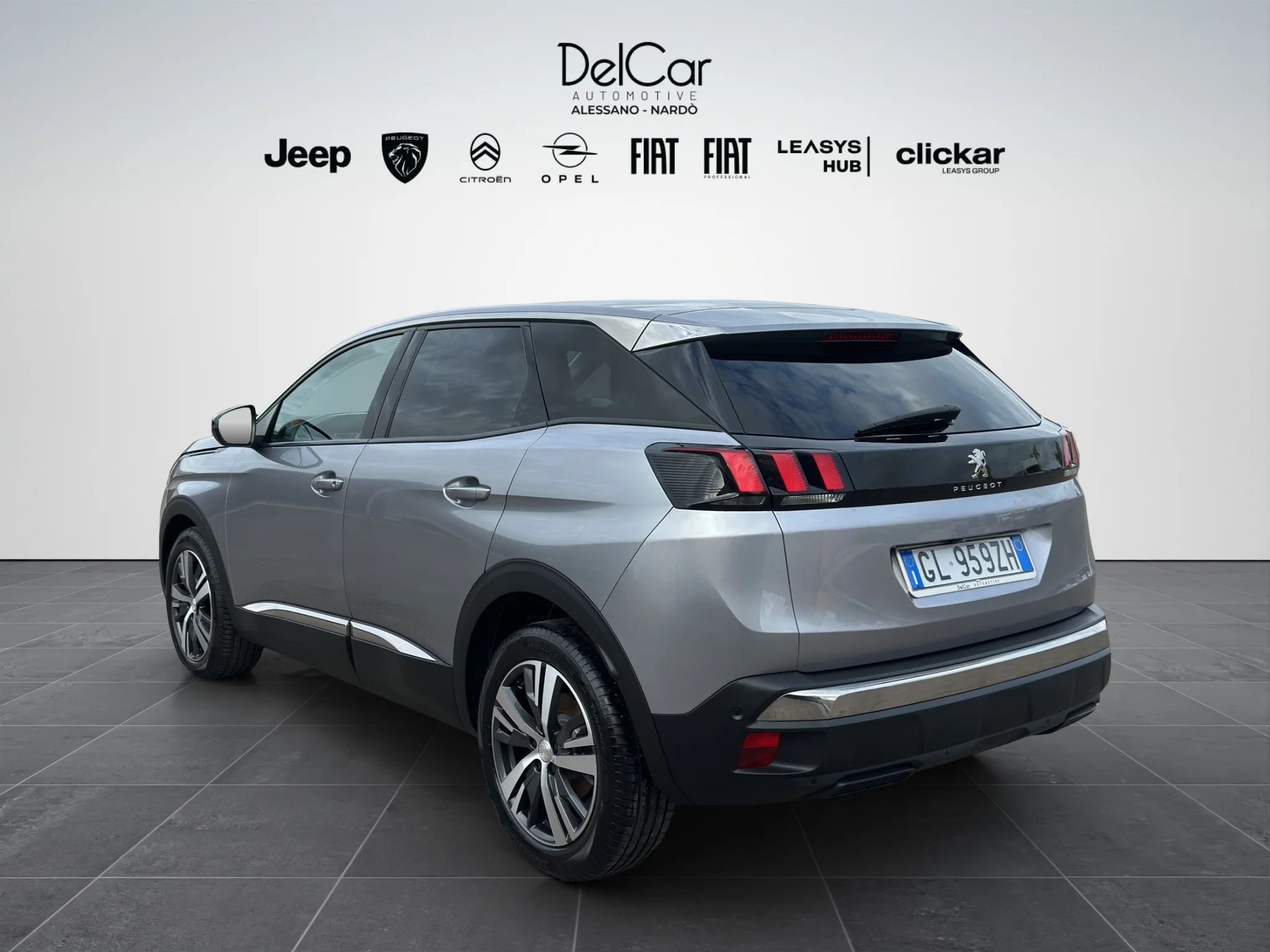Peugeot 3008 BLUEHDI 1.5 EAT8 ALLURE 2022 — foto 4 di 21