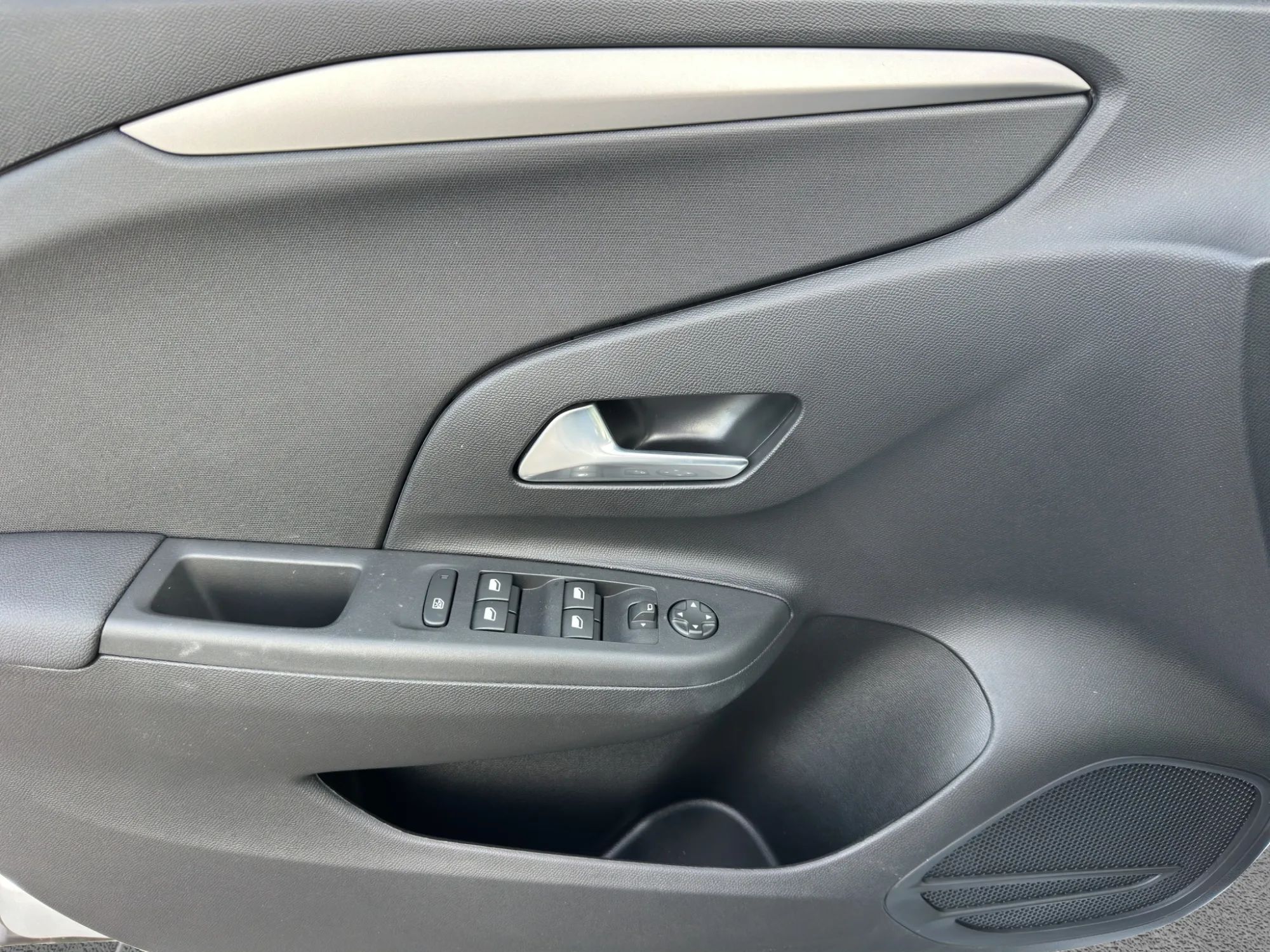 Opel Corsa 1.2 Turbo 100 Cv. Edition 2026 — foto 12 di 20