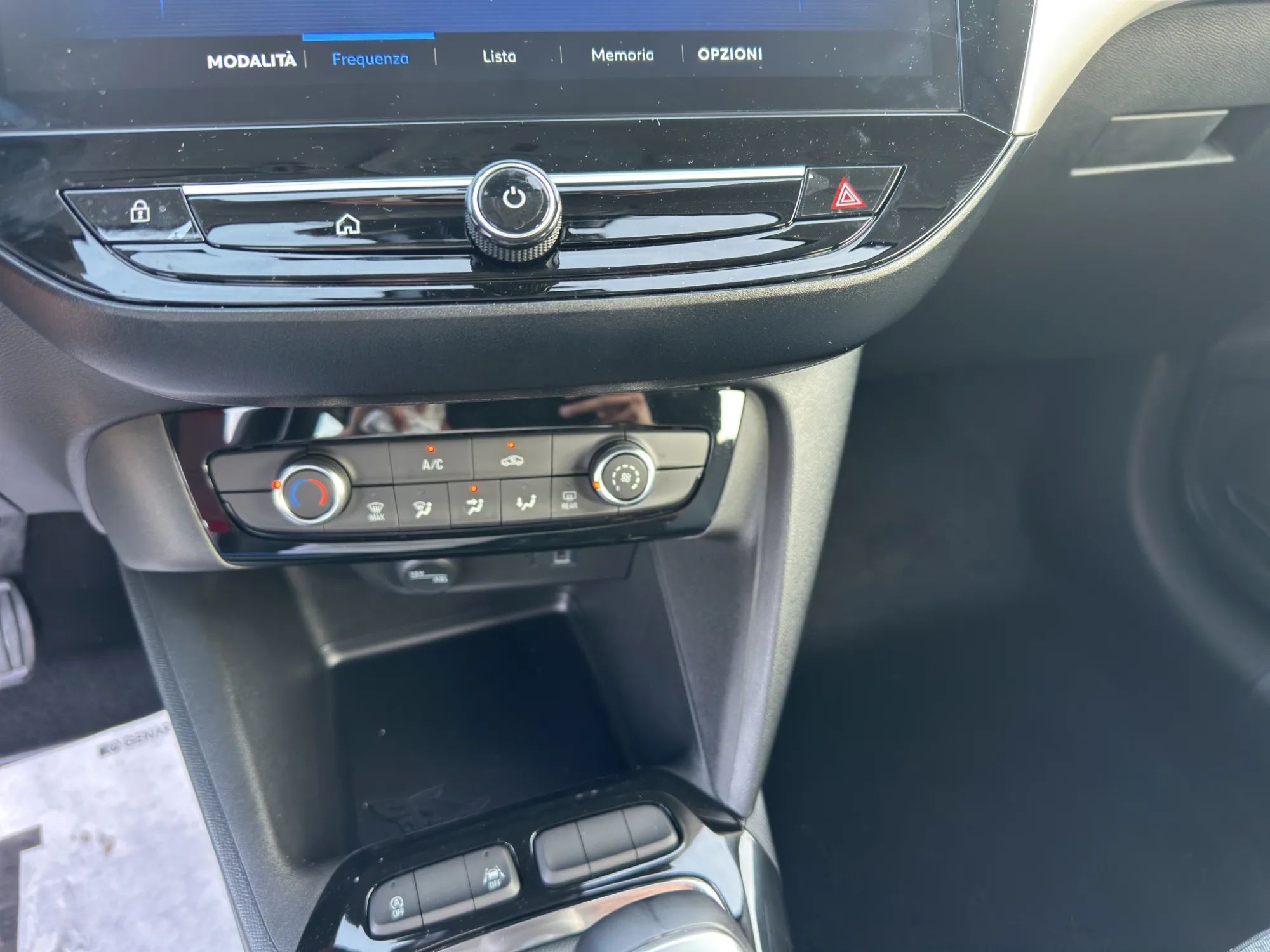 Opel Corsa 1.2 Turbo 100 Cv. Edition 2026 — foto 16 di 20