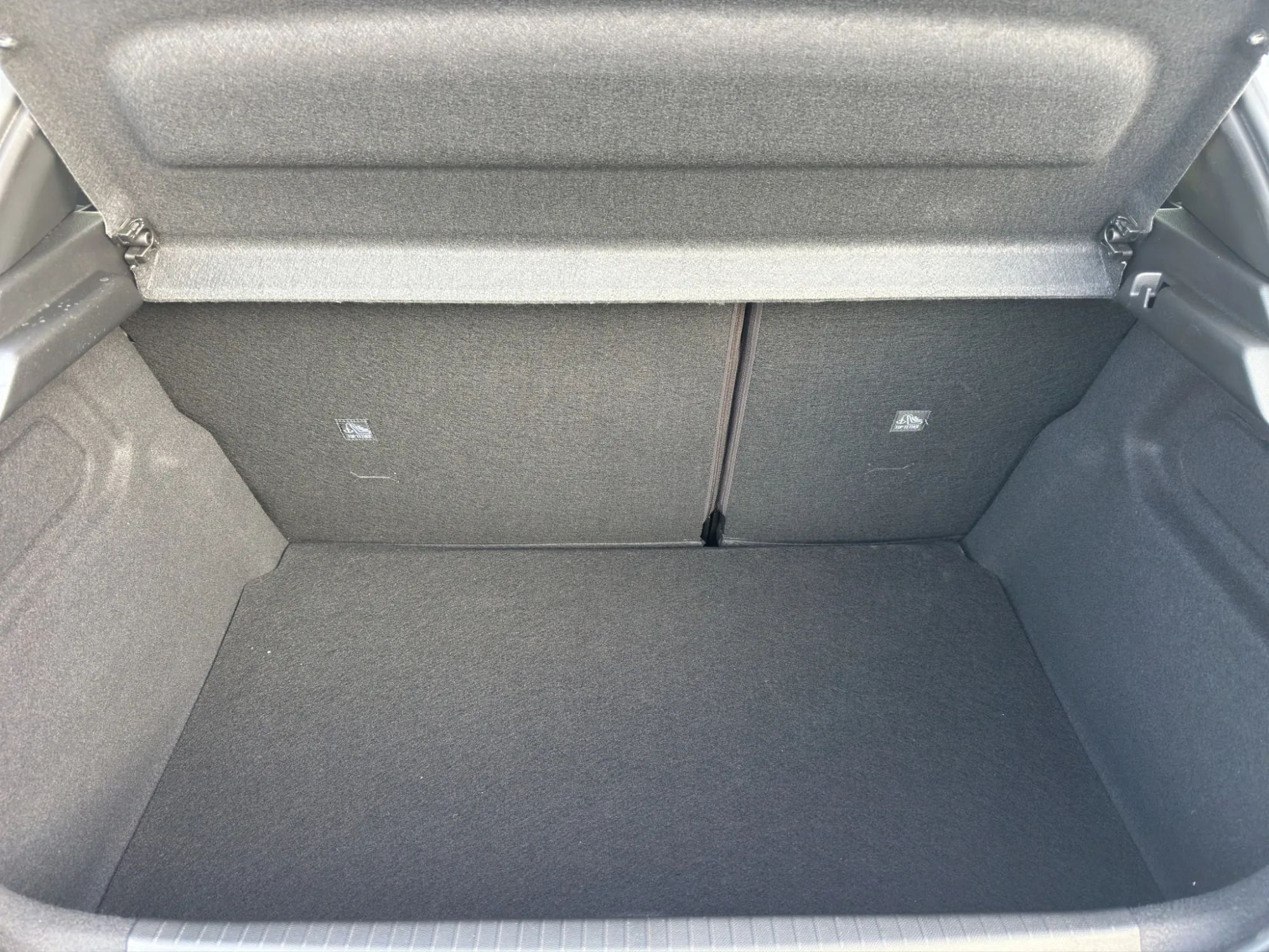 Opel Corsa 1.2 Turbo 100 Cv. Edition 2026 — foto 19 di 20