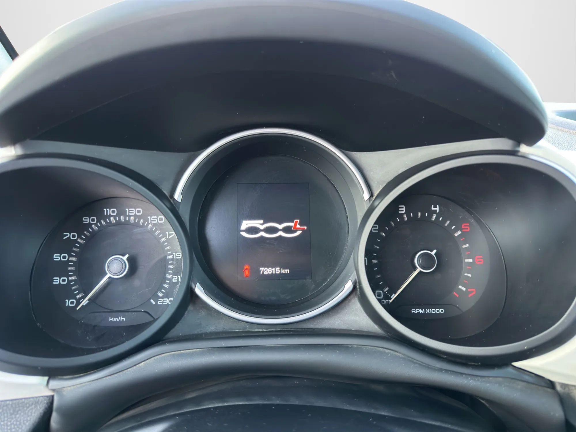 Fiat 500L 1.3 Mjt 95 Cv. Urban 2019 — foto 9 di 19
