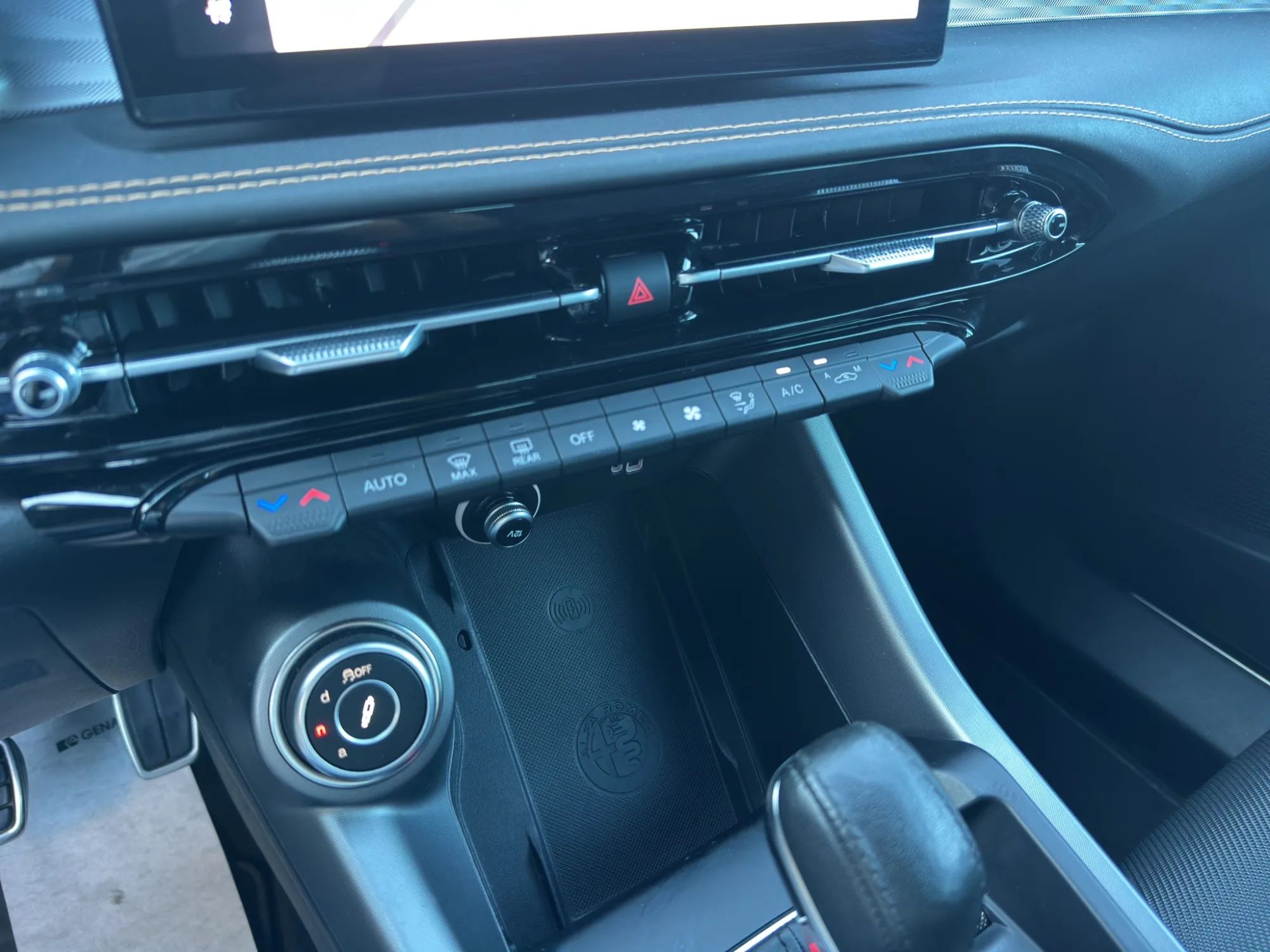 Alfa Romeo Tonale Speciale 2023 — foto 16 di 26