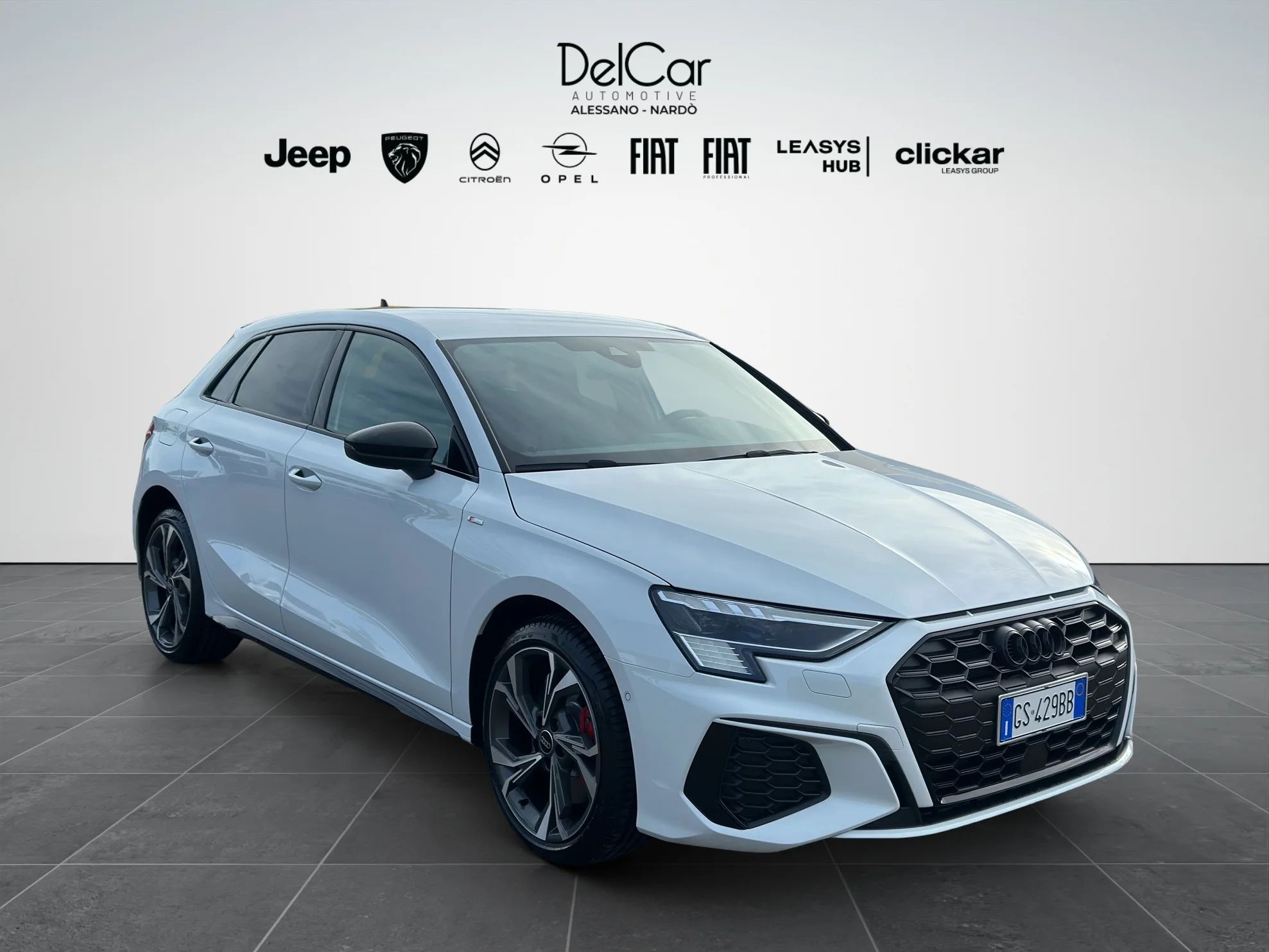 Audi A3 SPORTBACK 40 TFSI S-TRONIC S-LINE EDITION IBRIDA PLUG-IN 2024 — foto 8 di 23