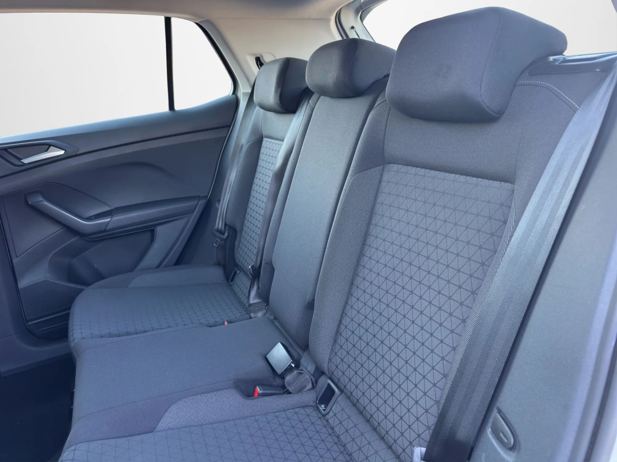 Volkswagen T-Cross 1.0 TSI 95 CV Style 2022 — foto 13 di 21