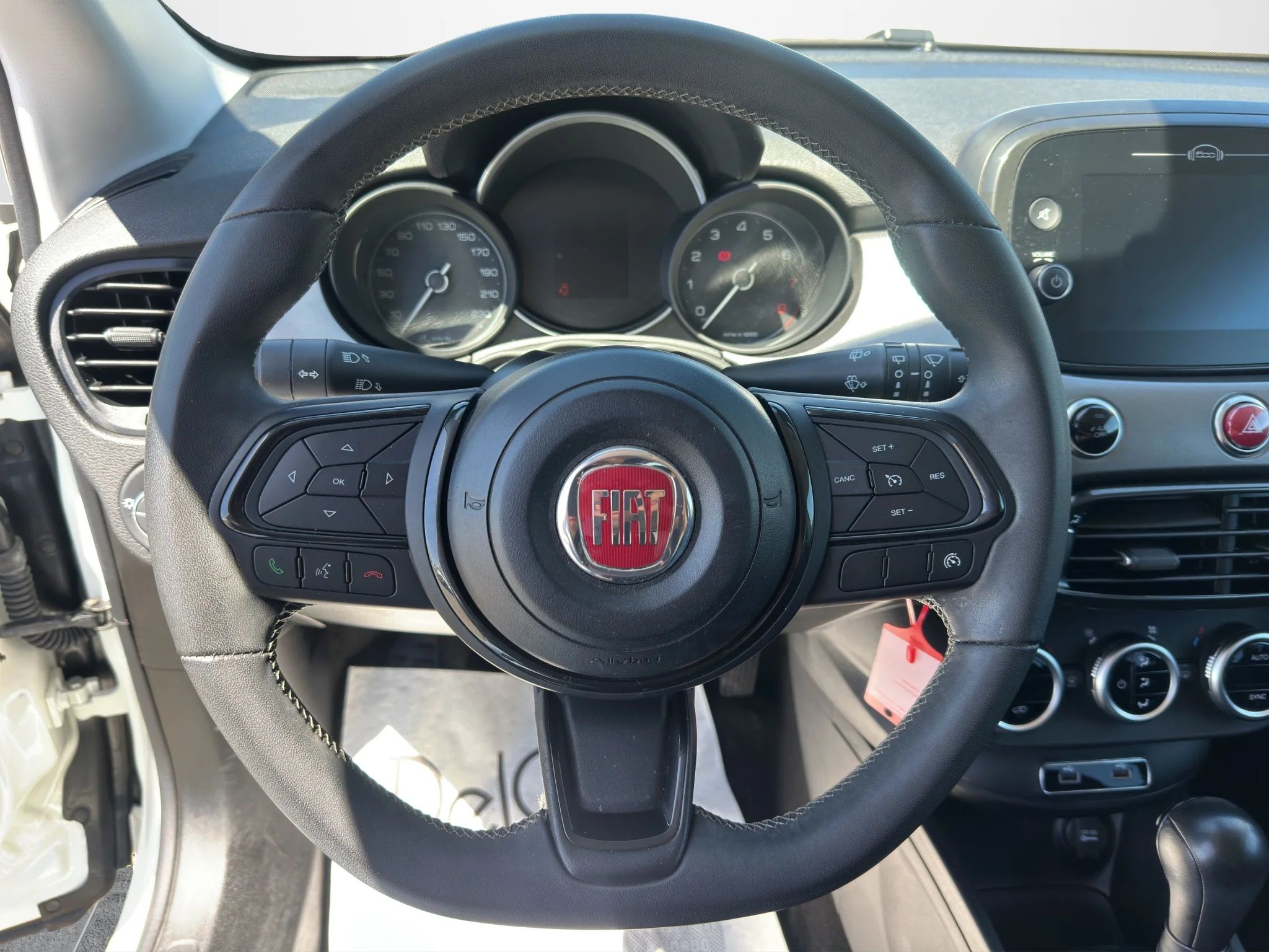 Fiat 500X 1.5 T4 HYBRID SPORT DCT 2023 — foto 10 di 21
