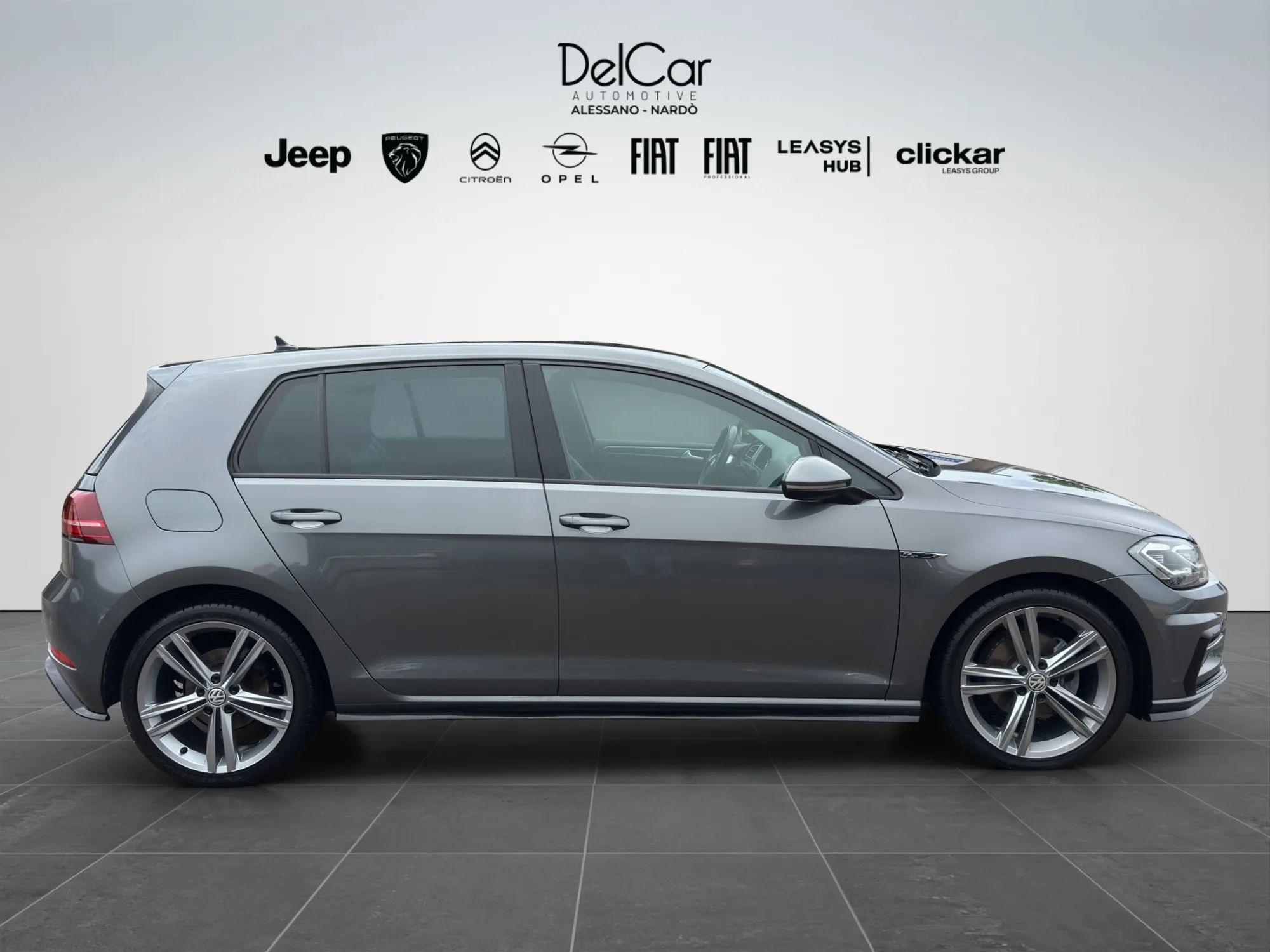 Volkswagen Golf VII Restyling 1.6 TDI 115 Cv. R-Line 2019 — foto 7 di 23