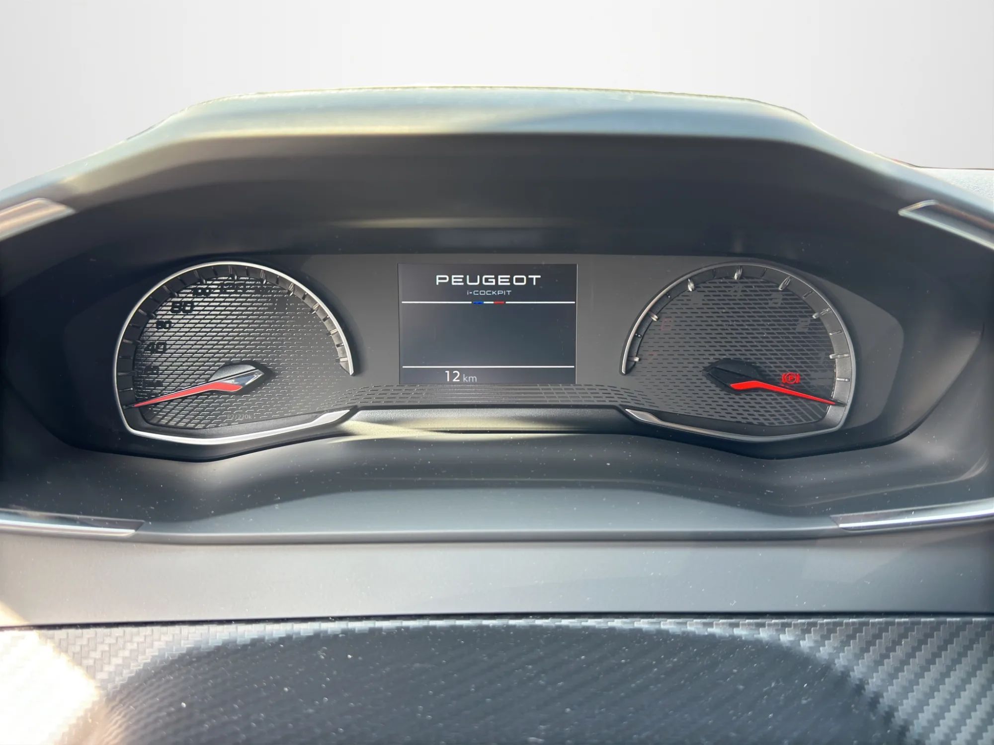 Peugeot 208 Business 2026 — foto 11 di 19