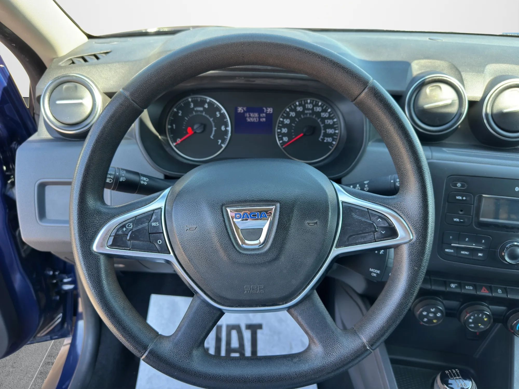Dacia Duster 1.5 dCi 90 Cv. Essential 2018 — foto 10 di 20