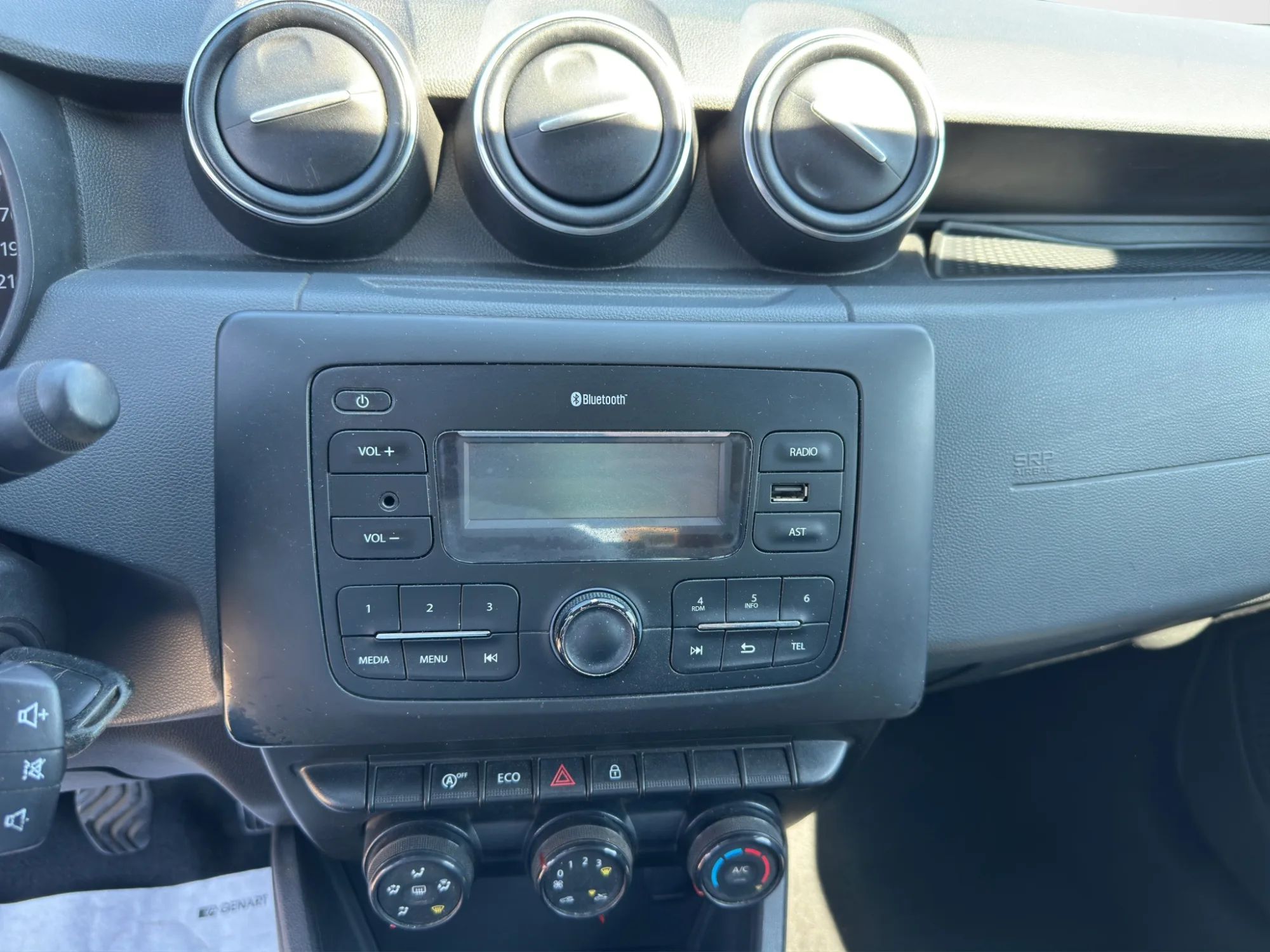 Dacia Duster 1.5 dCi 90 Cv. Essential 2018 — foto 15 di 20