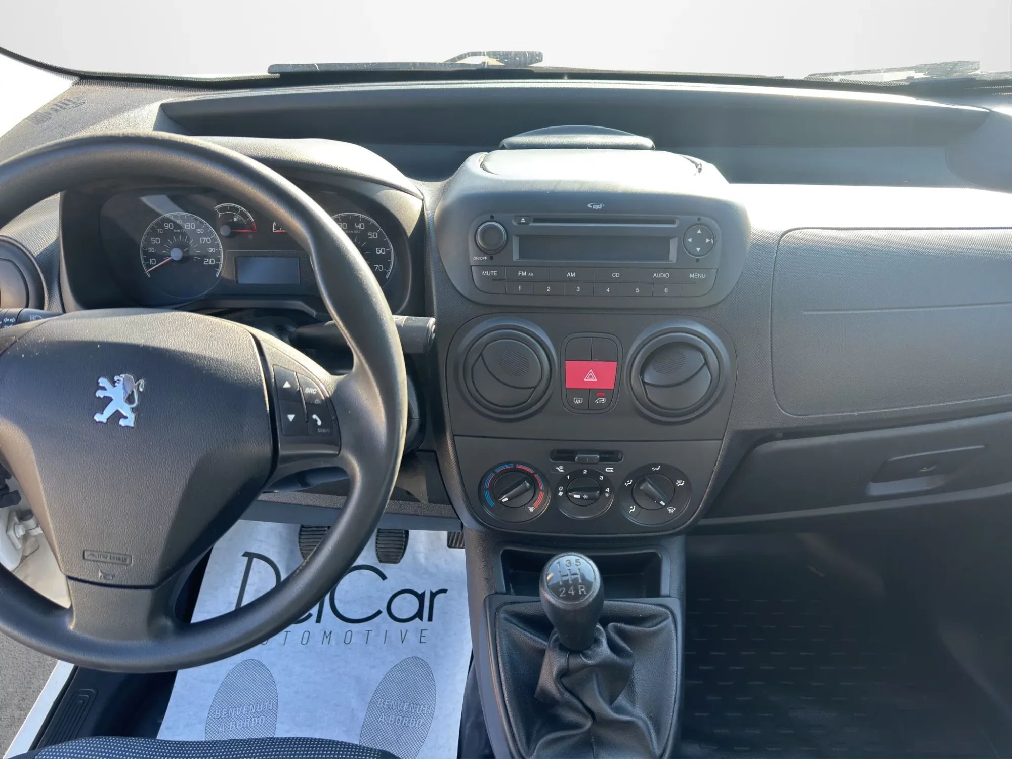 Peugeot Bipper 1.3 HDI PREMIUM 2018 — foto 13 di 20