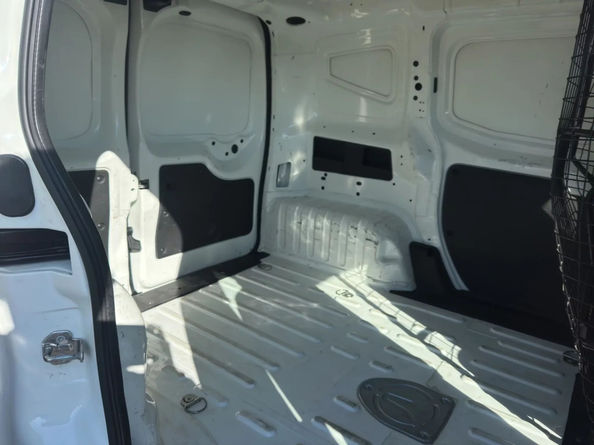 Peugeot Bipper 1.3 HDI PREMIUM 2018 — foto 18 di 20