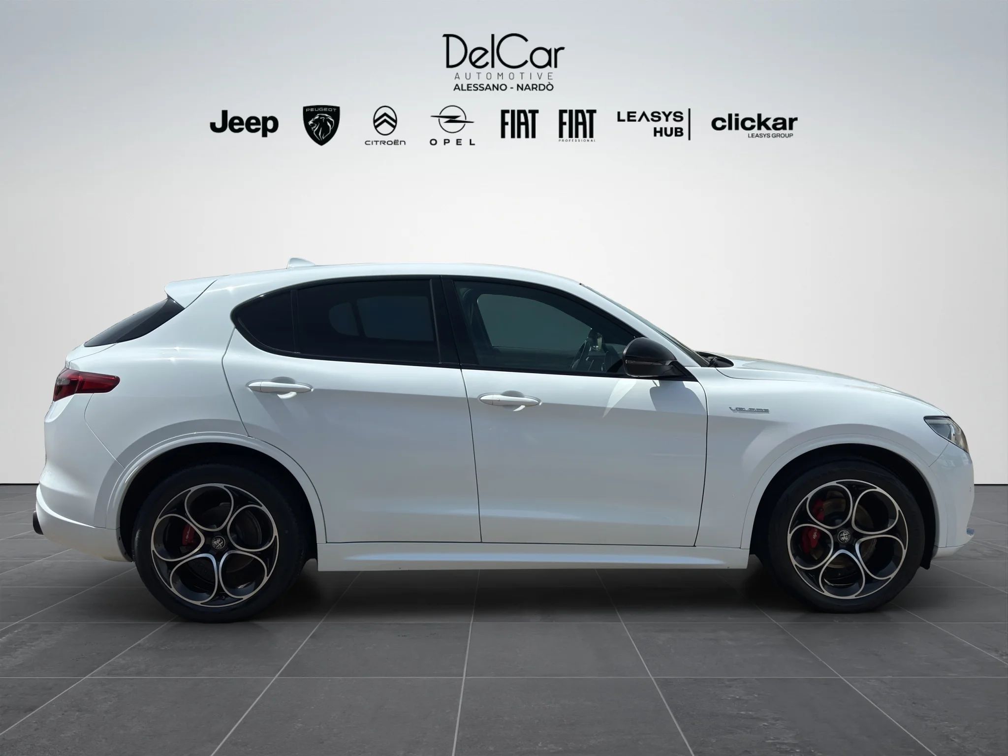 Alfa Romeo Stelvio 2.2 TD VELOCE AT8 Q4 2022 — foto 7 di 23