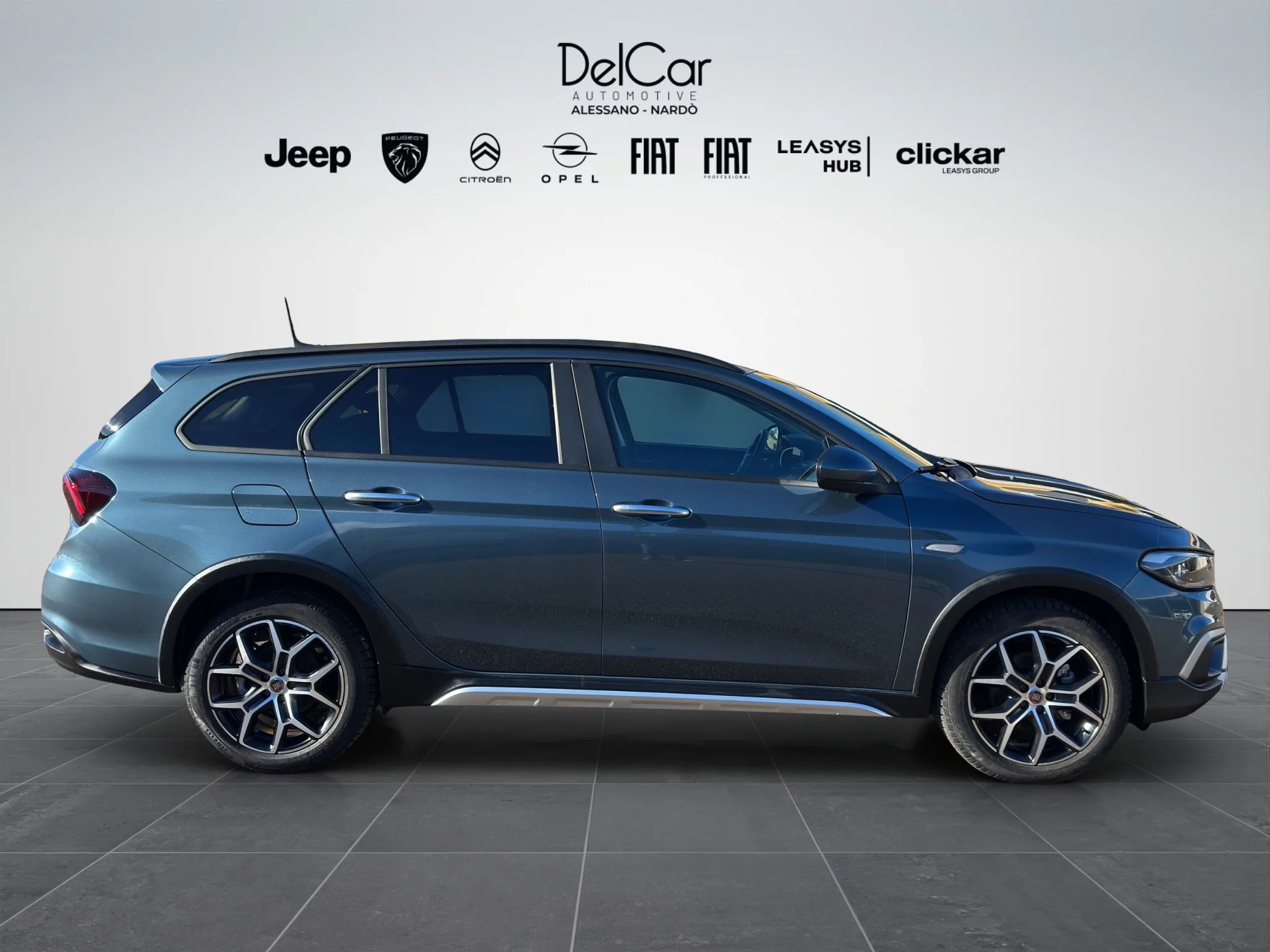 Fiat Tipo STATION WAGON CROSS 1.6 MJT 2023 — foto 7 di 21