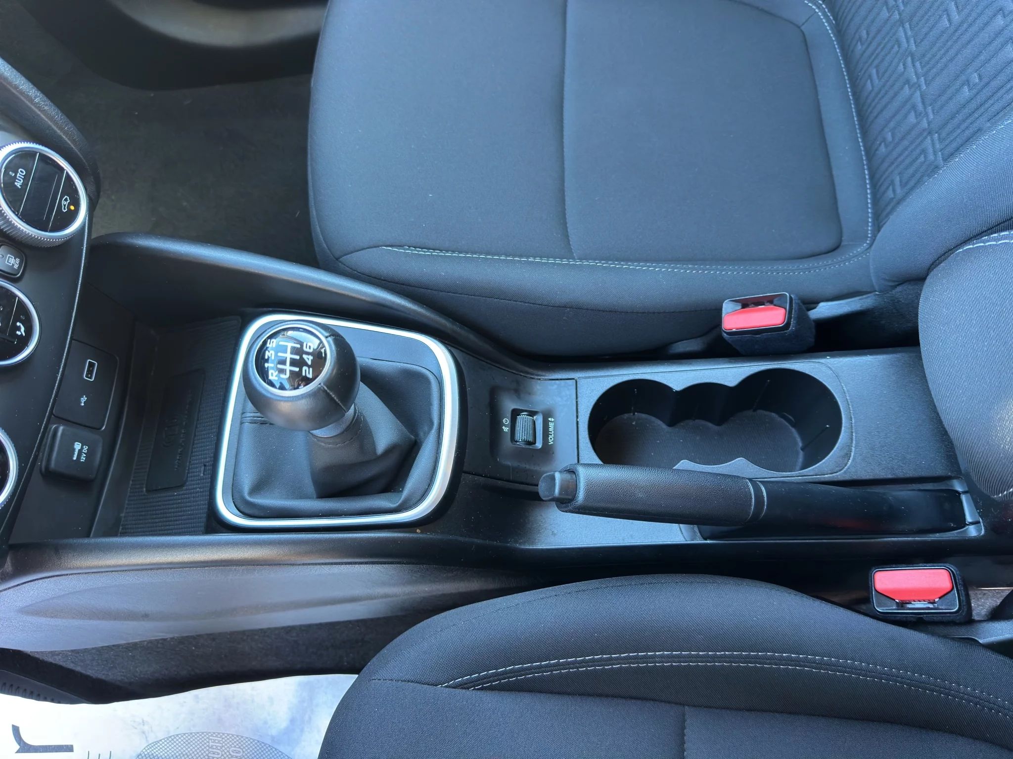 Fiat Tipo STATION WAGON CROSS 1.6 MJT 2023 — foto 17 di 21