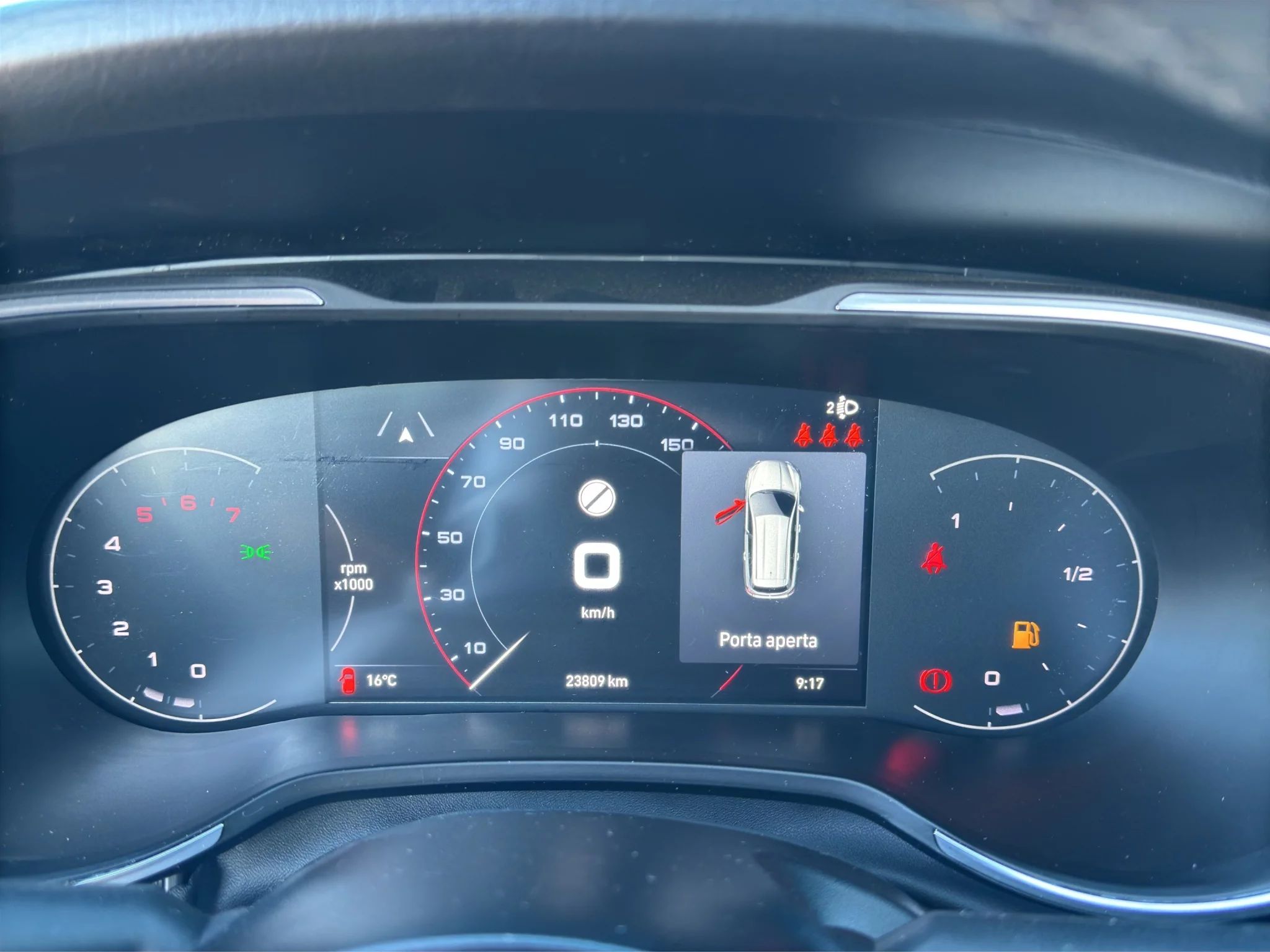 Fiat Tipo STATION WAGON CROSS 1.6 MJT 2023 — foto 11 di 21