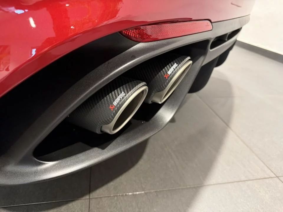 Alfa Romeo Giulia QUADRIFOGLIO 2.9 V6 BI-TURBO 2026 — foto 14 di 24