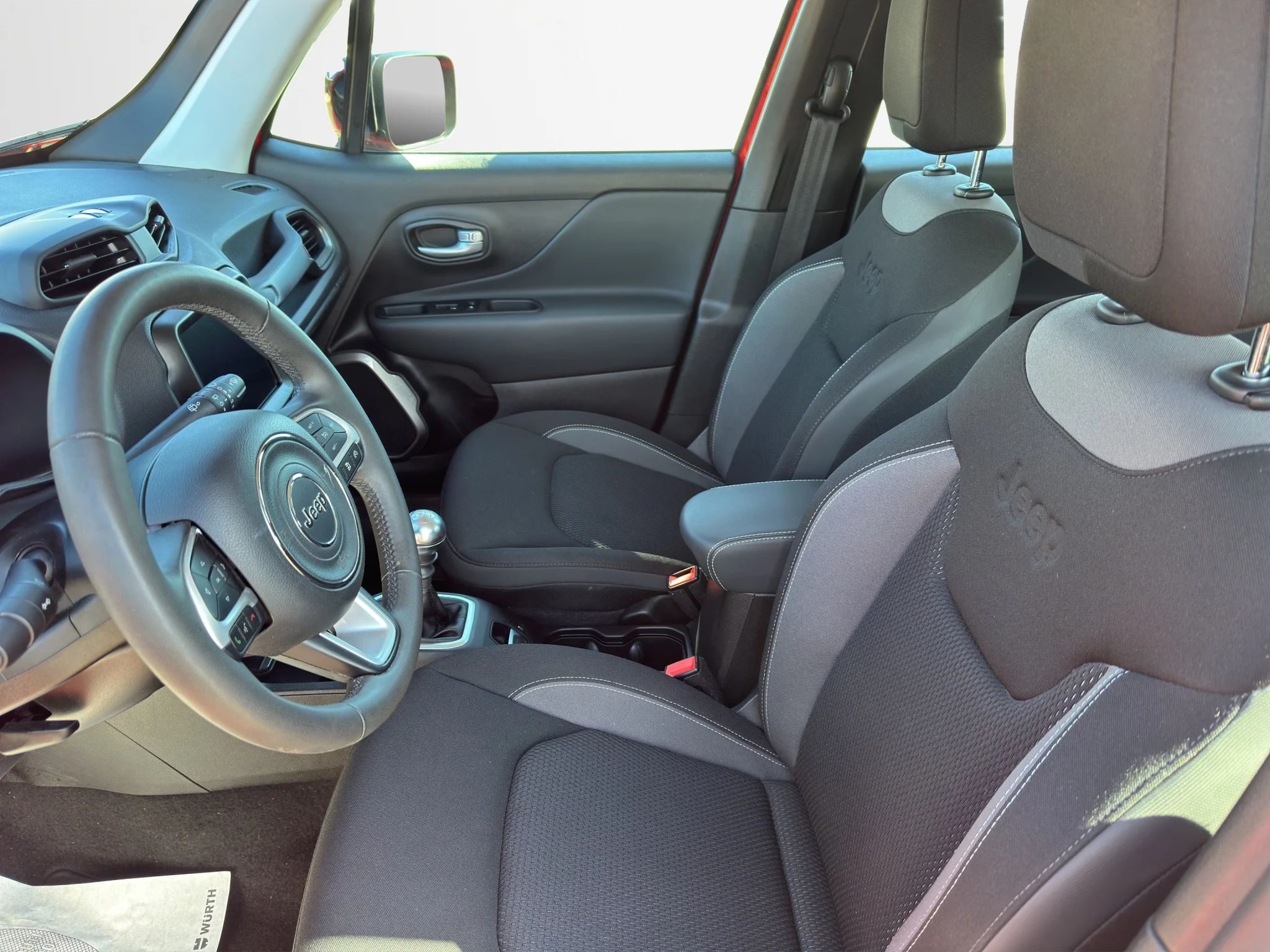 Jeep Renegade 1.6 MJT LIMITED 2023 — foto 8 di 21