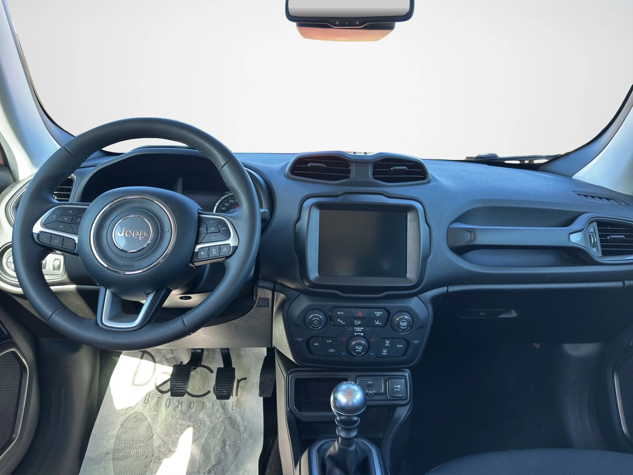 Jeep Renegade 1.6 MJT LIMITED 2023 — foto 13 di 21