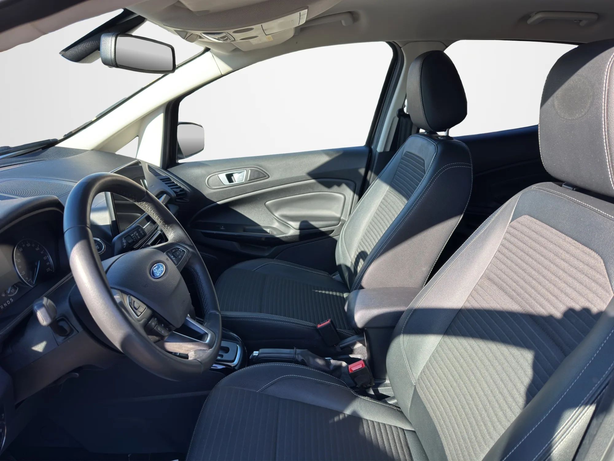 Ford EcoSport 1.0 EcoBoost 125 Cv. Automatic Titanium 2018 — foto 9 di 21