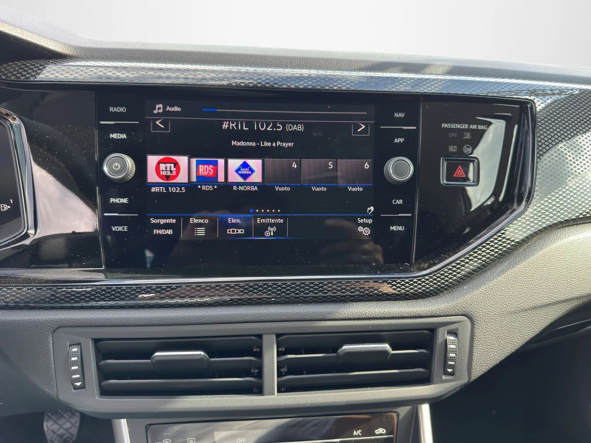 Volkswagen Taigo 1.0 TSI EDITION PLUS 2025 — foto 15 di 20