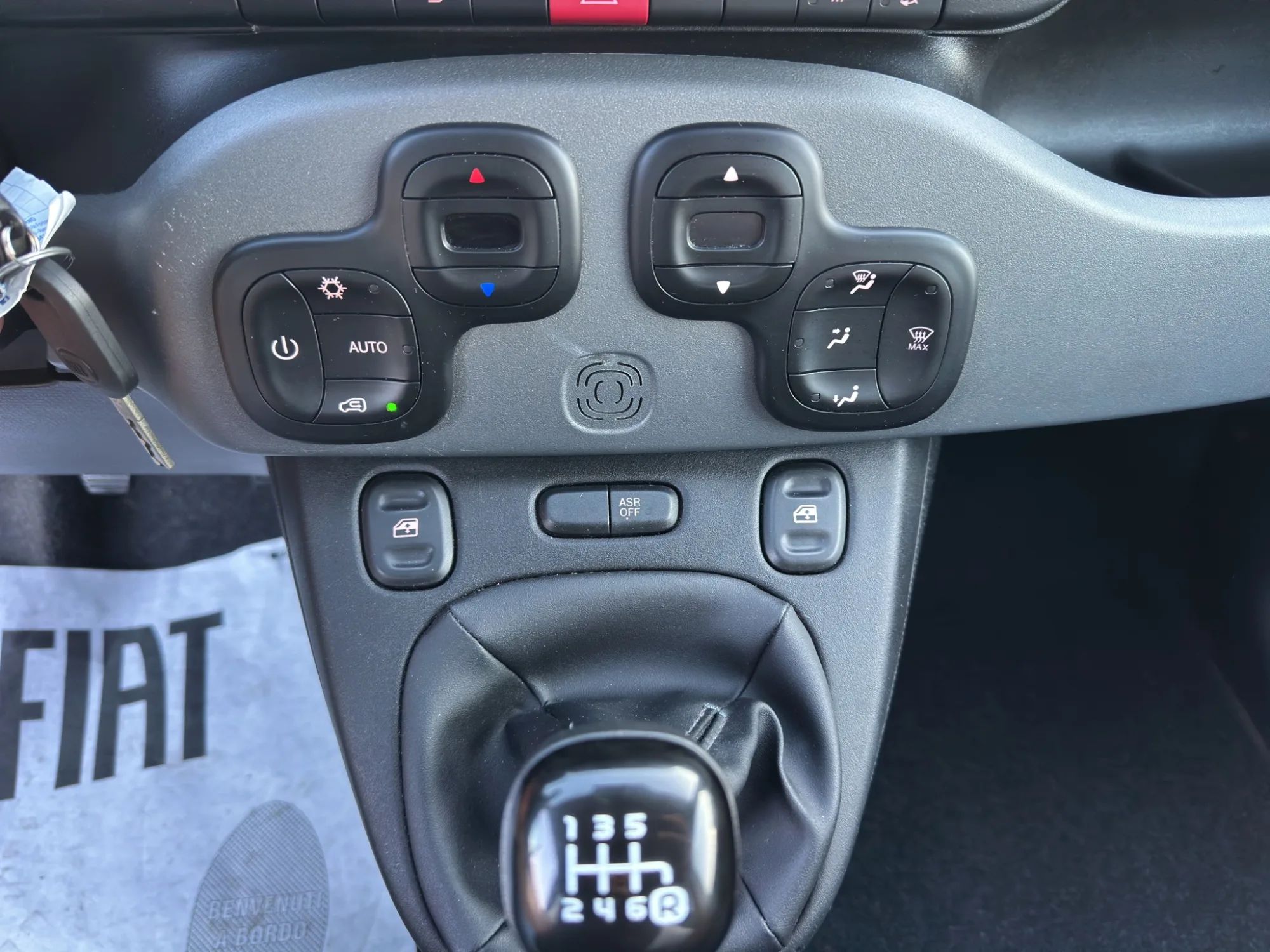 Fiat Panda 1.0 70 Cv. Hybrid City Life 2022 — foto 16 di 20
