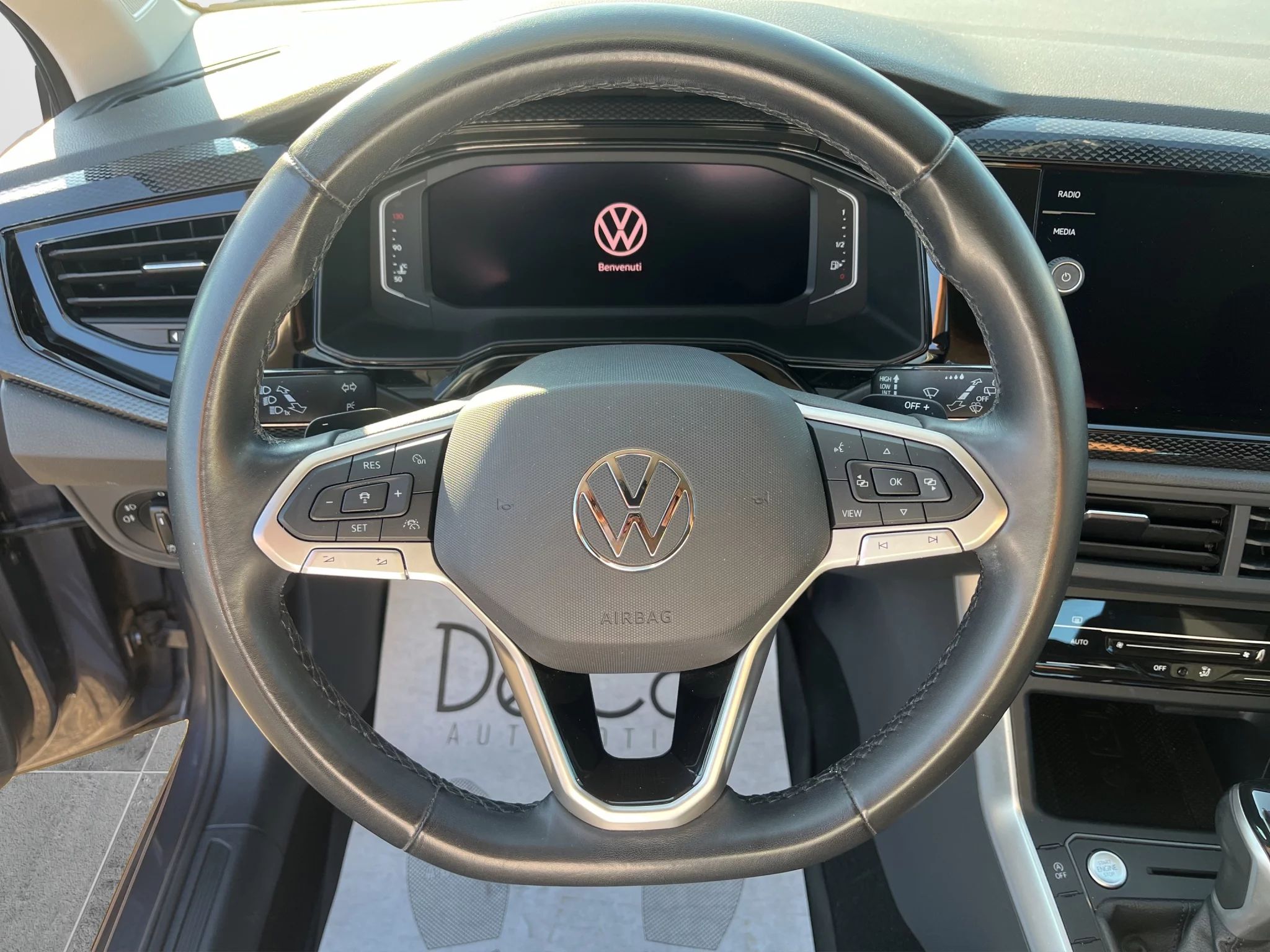 Volkswagen Taigo 1.0 TSI DSG LIFE 2022 — foto 10 di 21