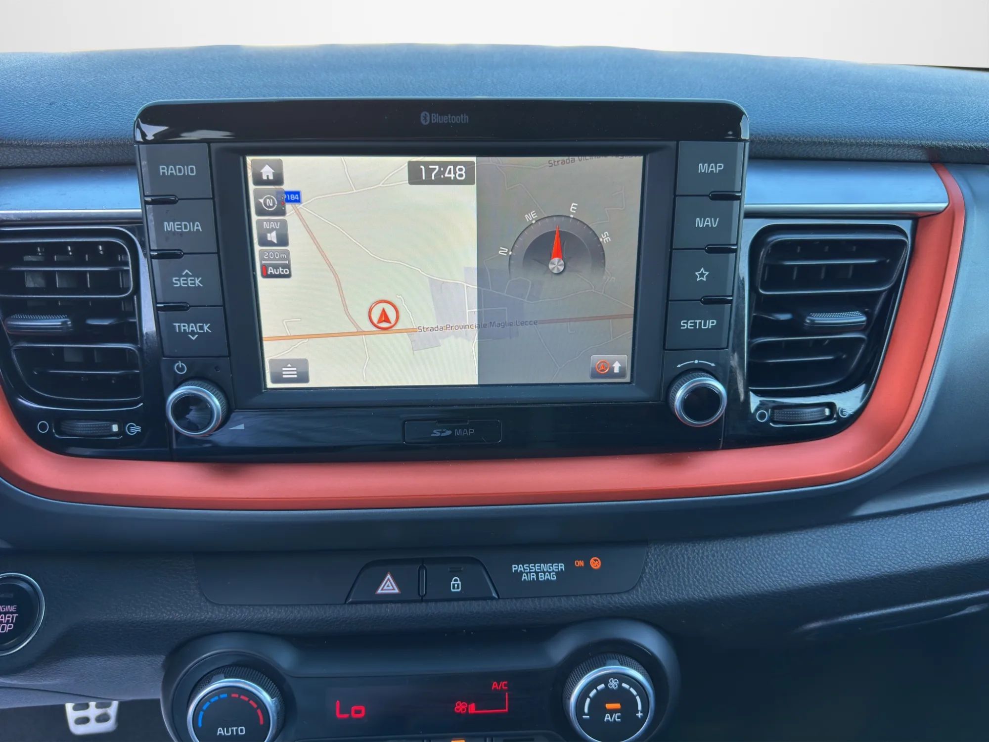 Kia Stonic T-Gdi 120 Cv. Energy 2018 — foto 14 di 21