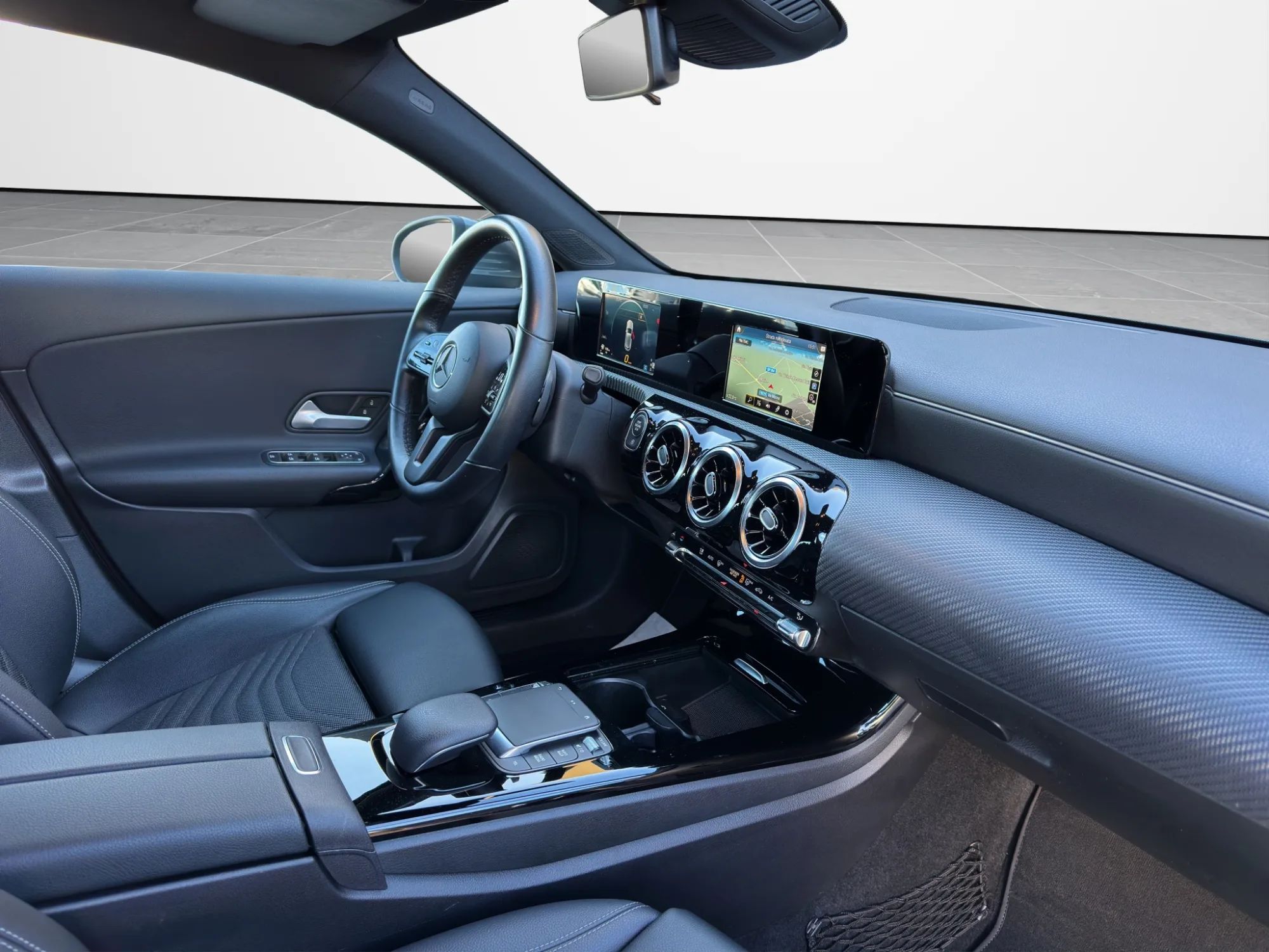 Mercedes-Benz Classe A A 250 224 Cv Automatic Business 2020 — foto 18 di 23