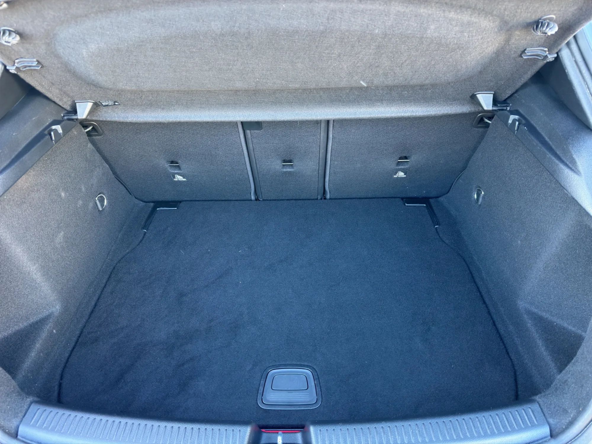 Mercedes-Benz Classe A A 250 224 Cv Automatic Business 2020 — foto 20 di 23