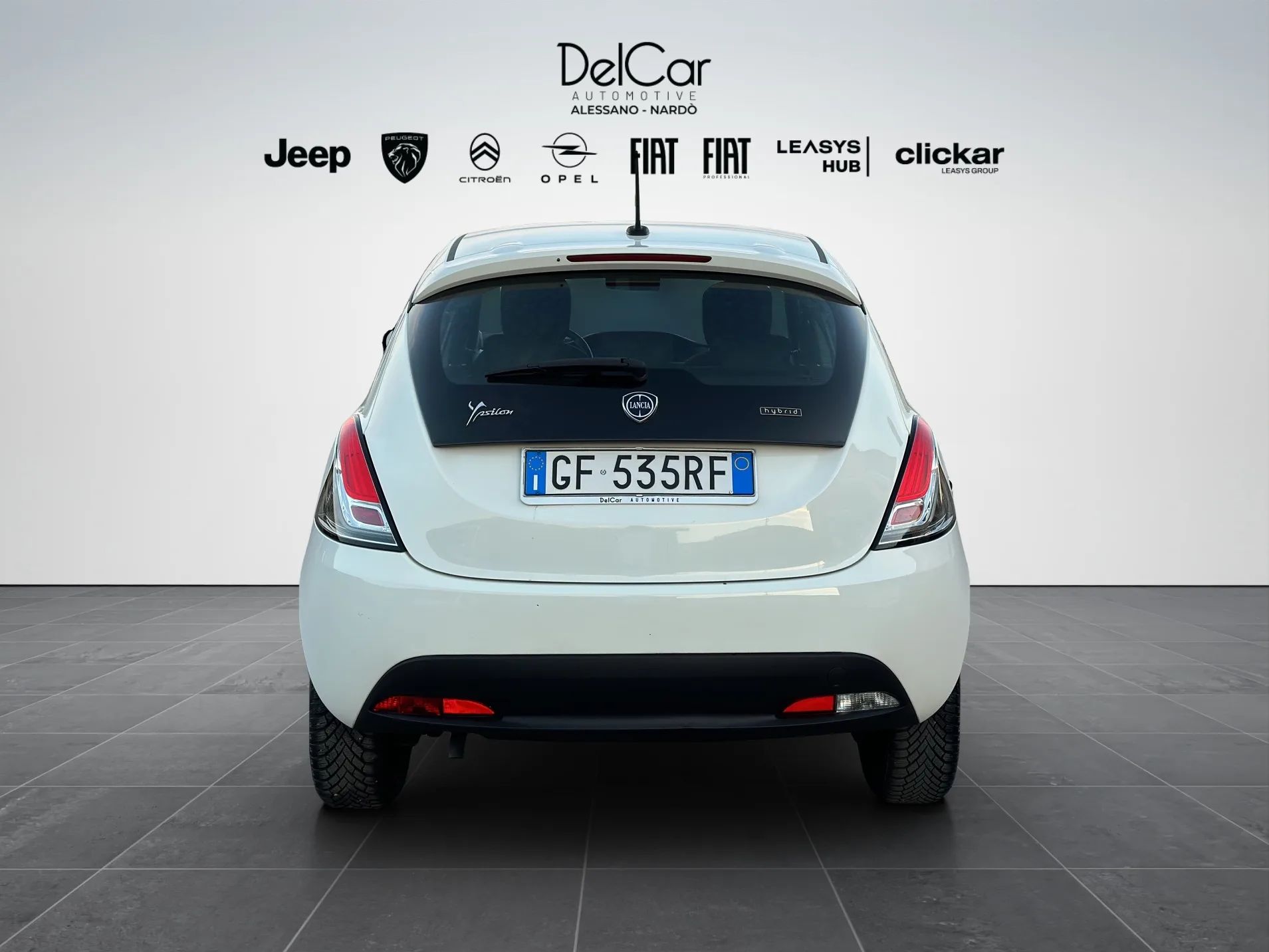 Lancia Ypsilon 1.0 70 Cv. Hybrid Ecochic Silver 2021 — foto 5 di 18