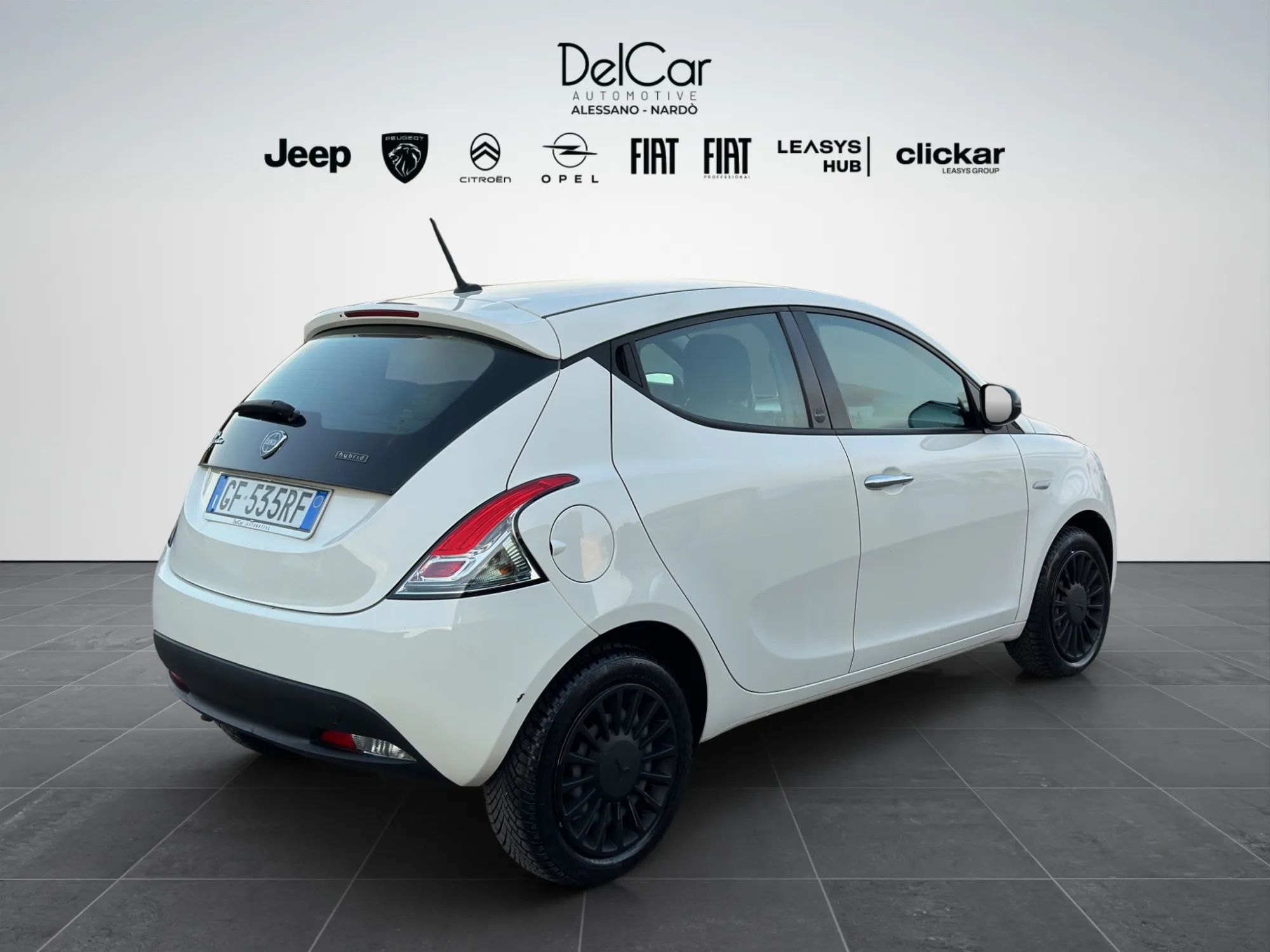 Lancia Ypsilon 1.0 70 Cv. Hybrid Ecochic Silver 2021 — foto 6 di 18