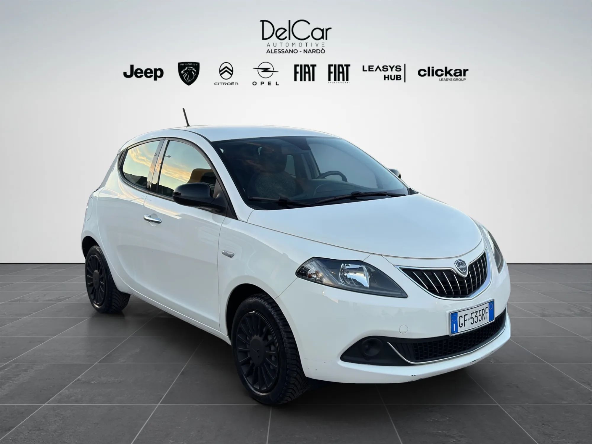 Lancia Ypsilon 1.0 70 Cv. Hybrid Ecochic Silver 2021 — foto 8 di 18