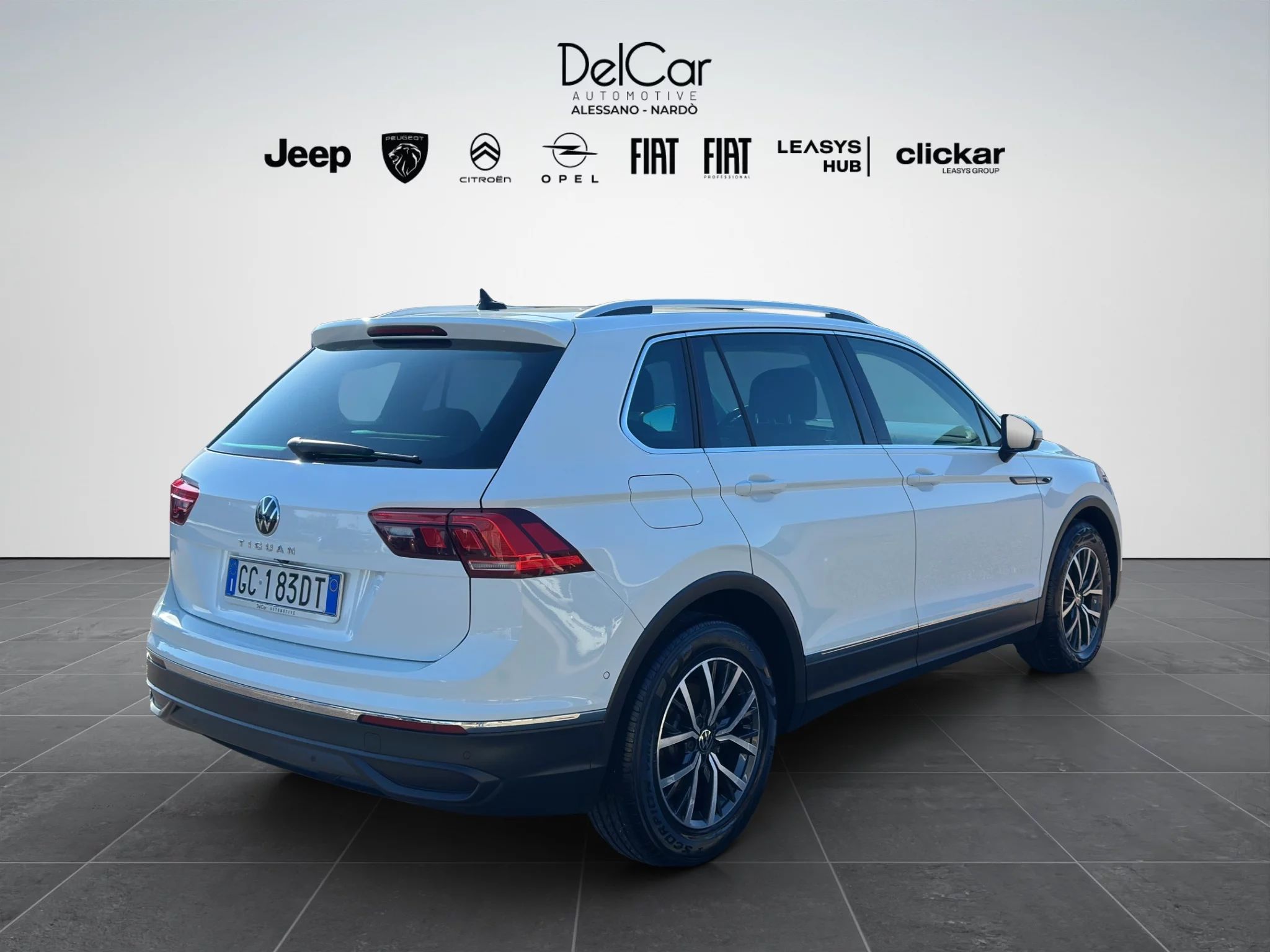 Volkswagen Tiguan 2.0 TDI LIFE 2021 — foto 5 di 21