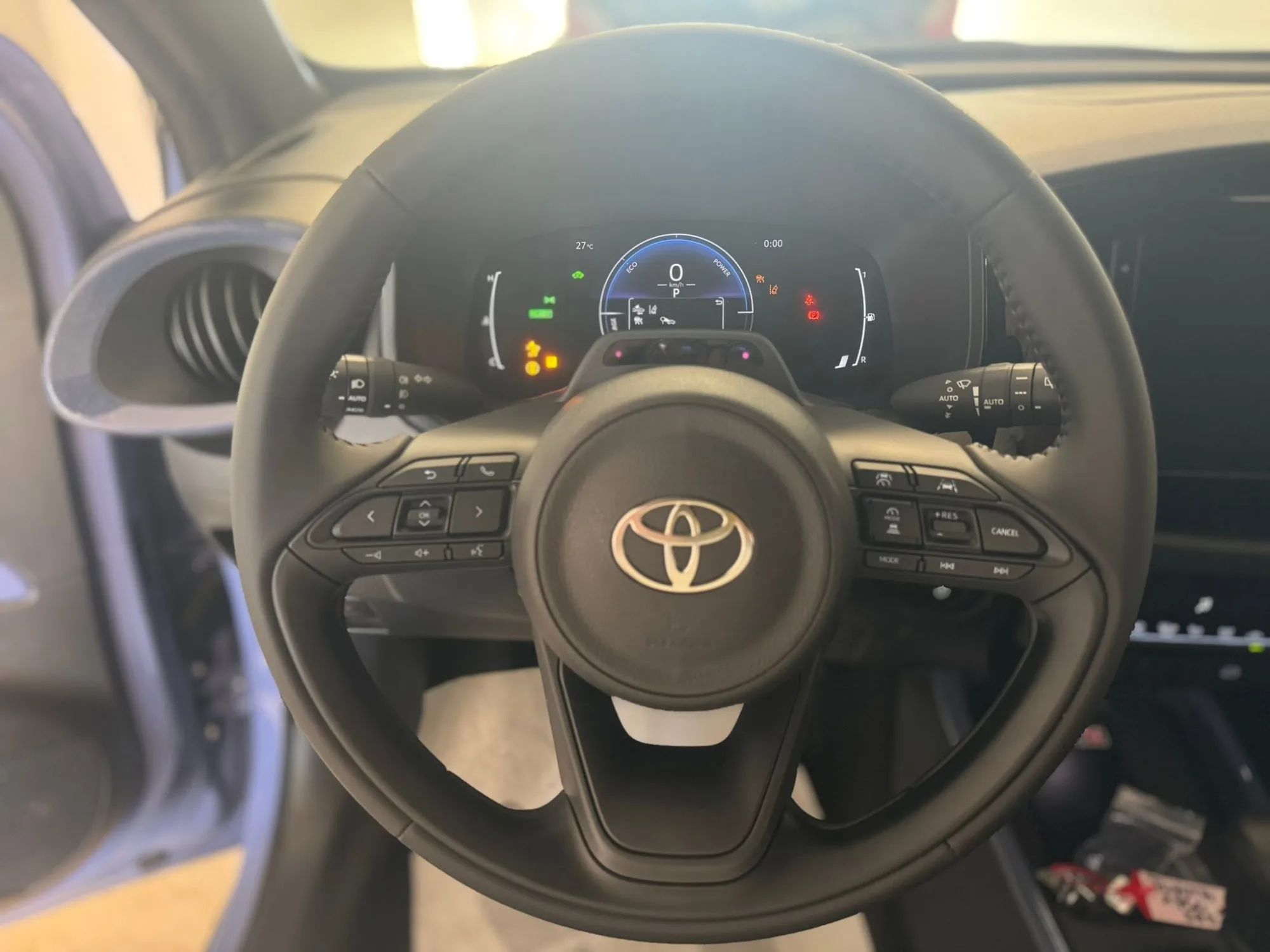 Toyota Aygo X ICON Full Hybrid MY26 115 Cv. 2026 — foto 6 di 10