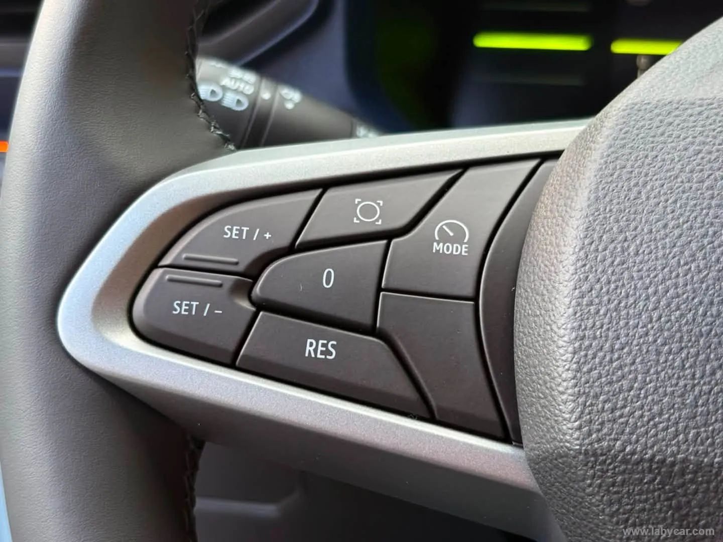 Dacia Duster Eco-G 1.2 120 Cv. Expression GPL 2026 — foto 9 di 13