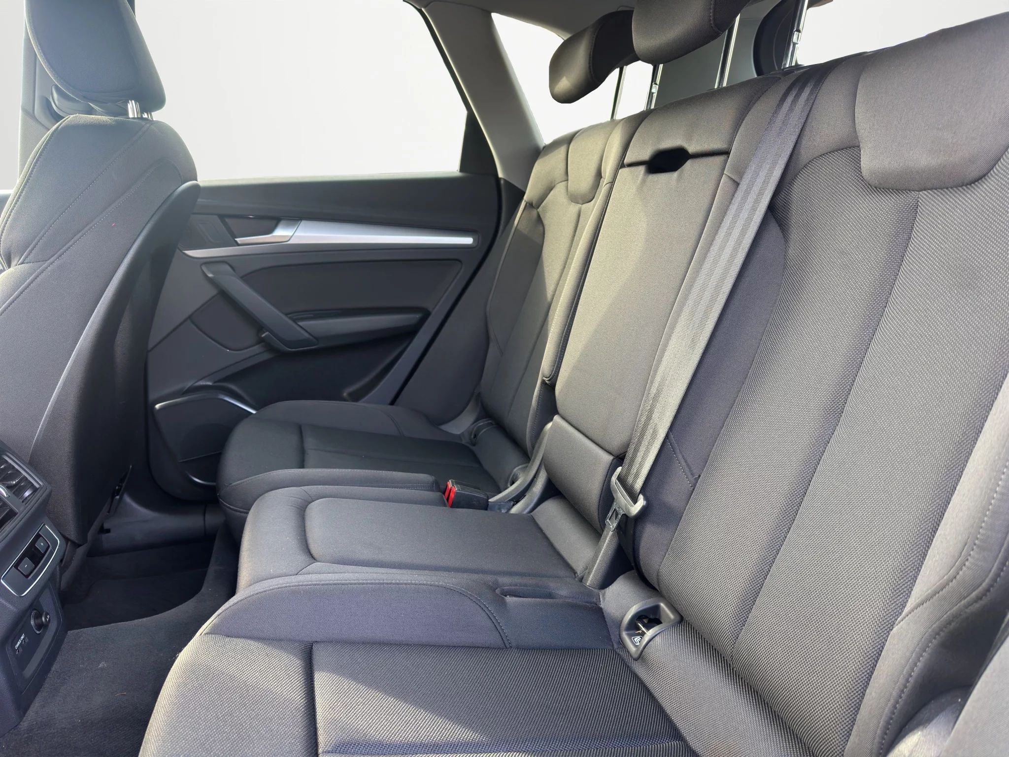 Audi Q5 40 2.0 TDI MHEV QUATTRO S LINE S-TRONIC 2024 — foto 13 di 23
