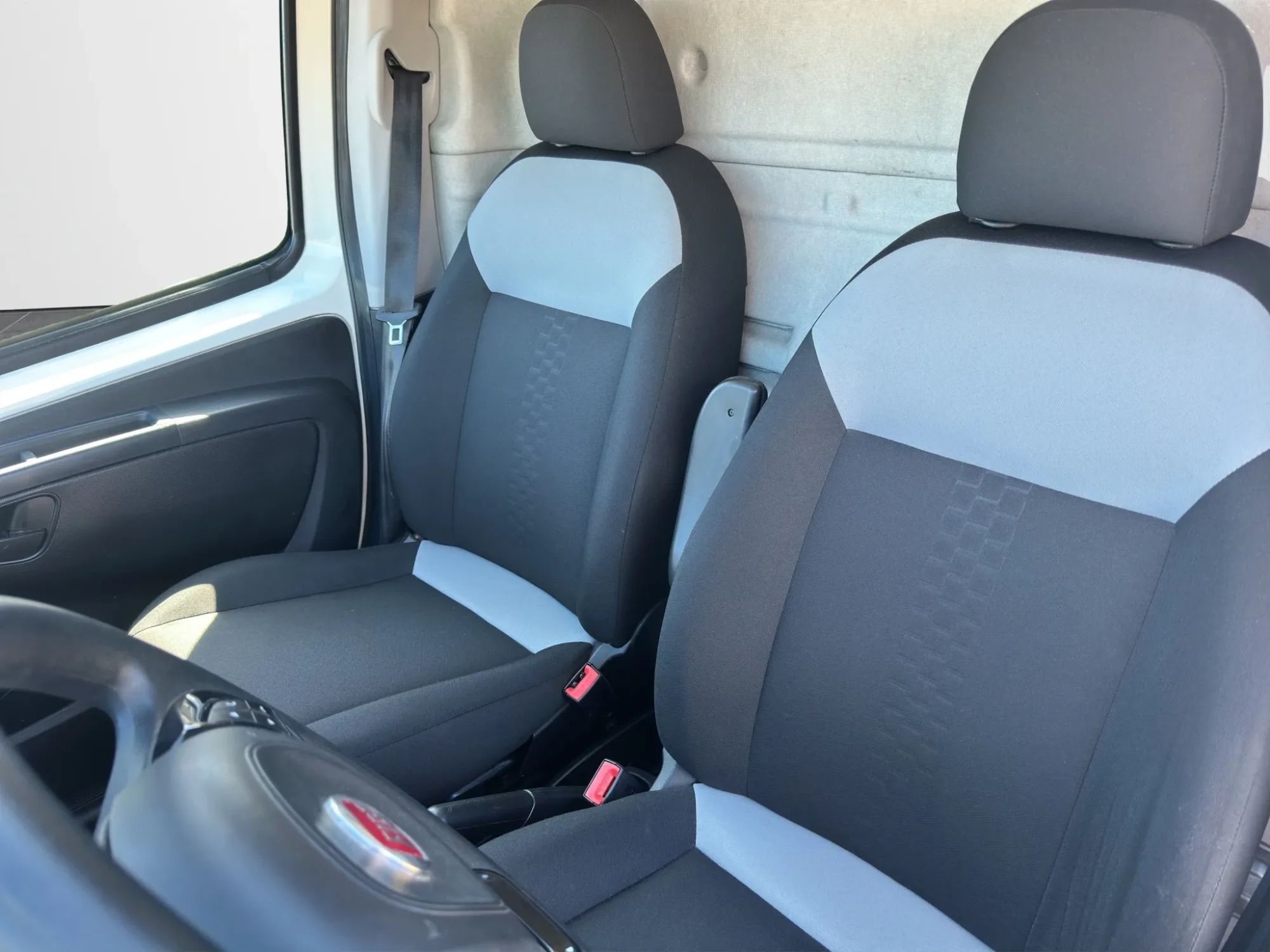 Fiat Fiorino 1.3 MJT CARGO ADVENTURE 2018 — foto 12 di 19