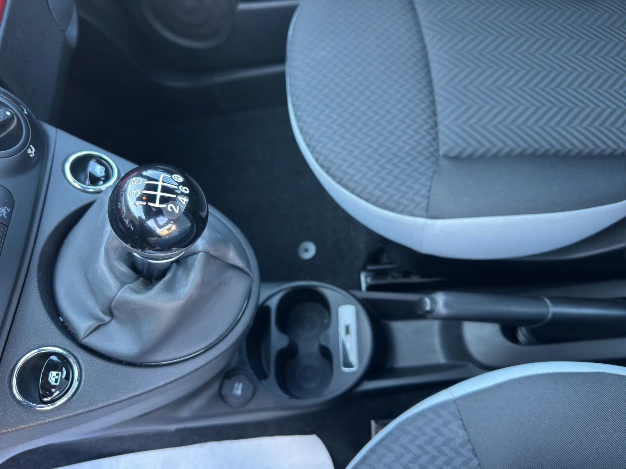 Fiat 500 1.0 70 Cv. Hybrid Pop 2020 — foto 17 di 22
