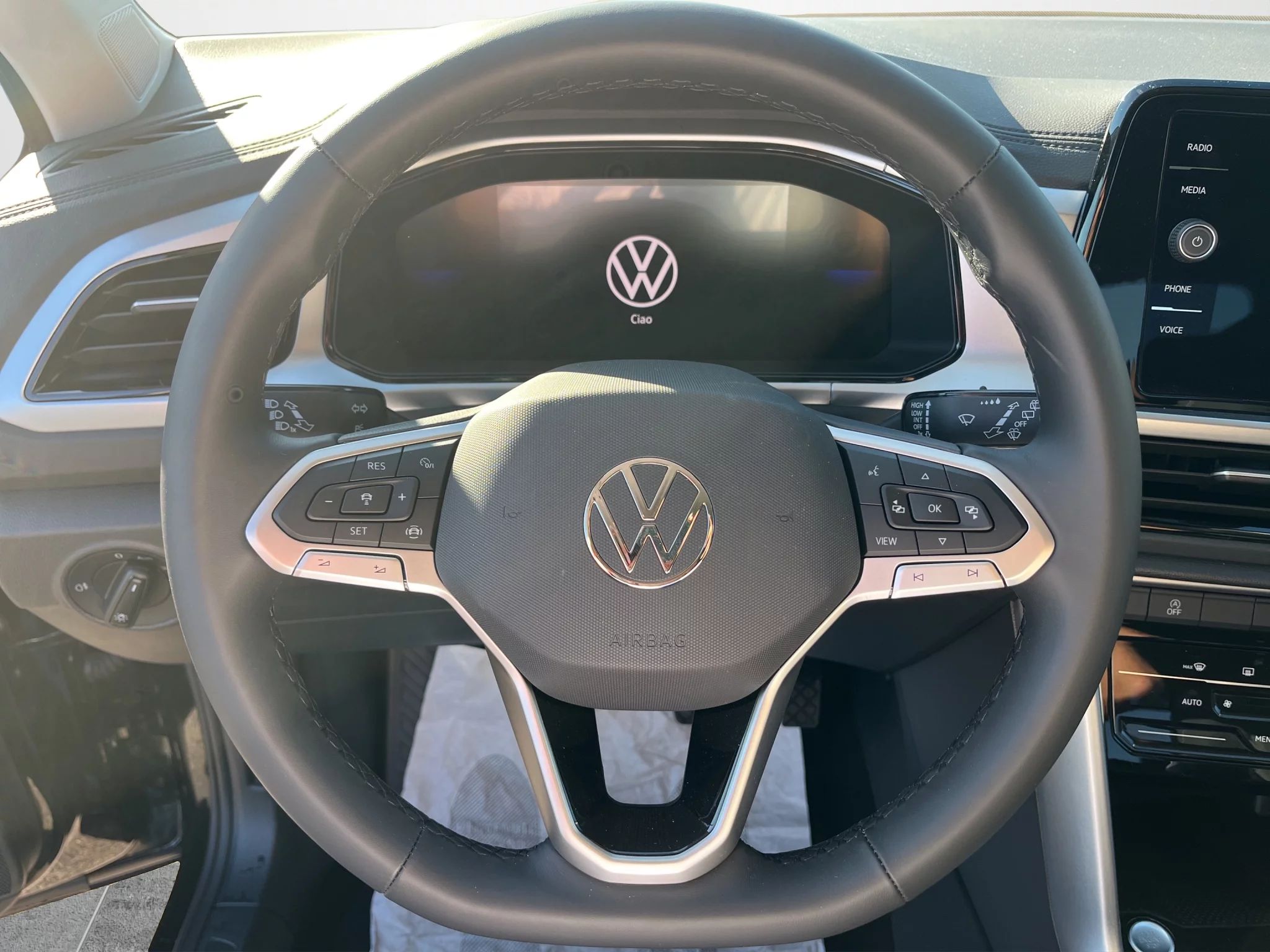 Volkswagen T-Roc 2.0 TDI EDITION PLUS 2025 — foto 10 di 21