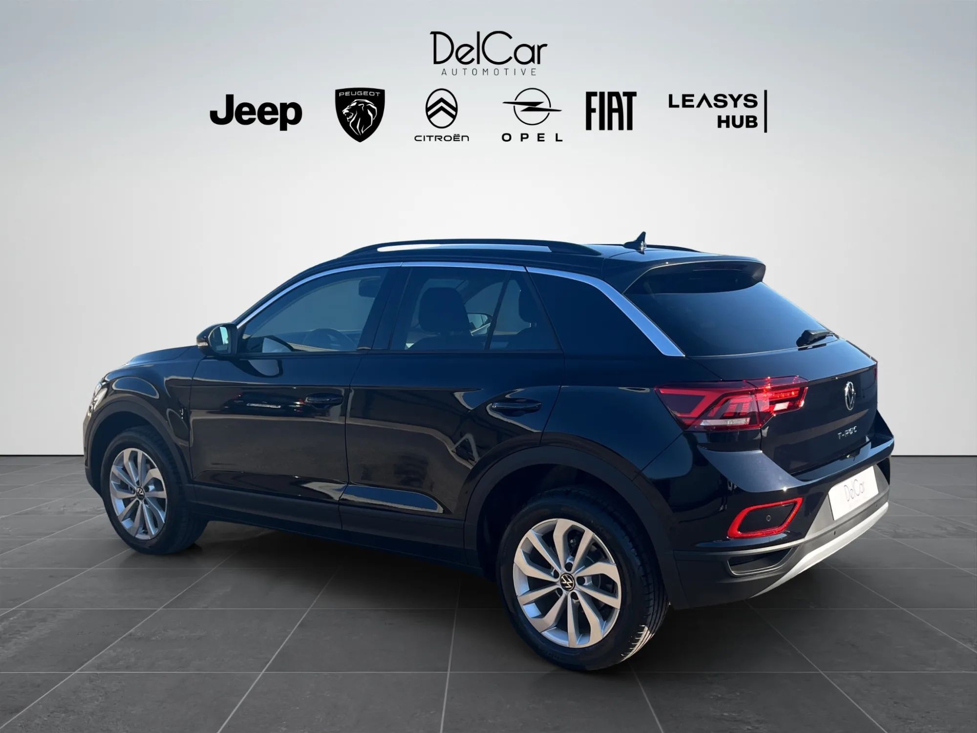 Volkswagen T-Roc 2.0 TDI EDITION PLUS 2025 — foto 4 di 21