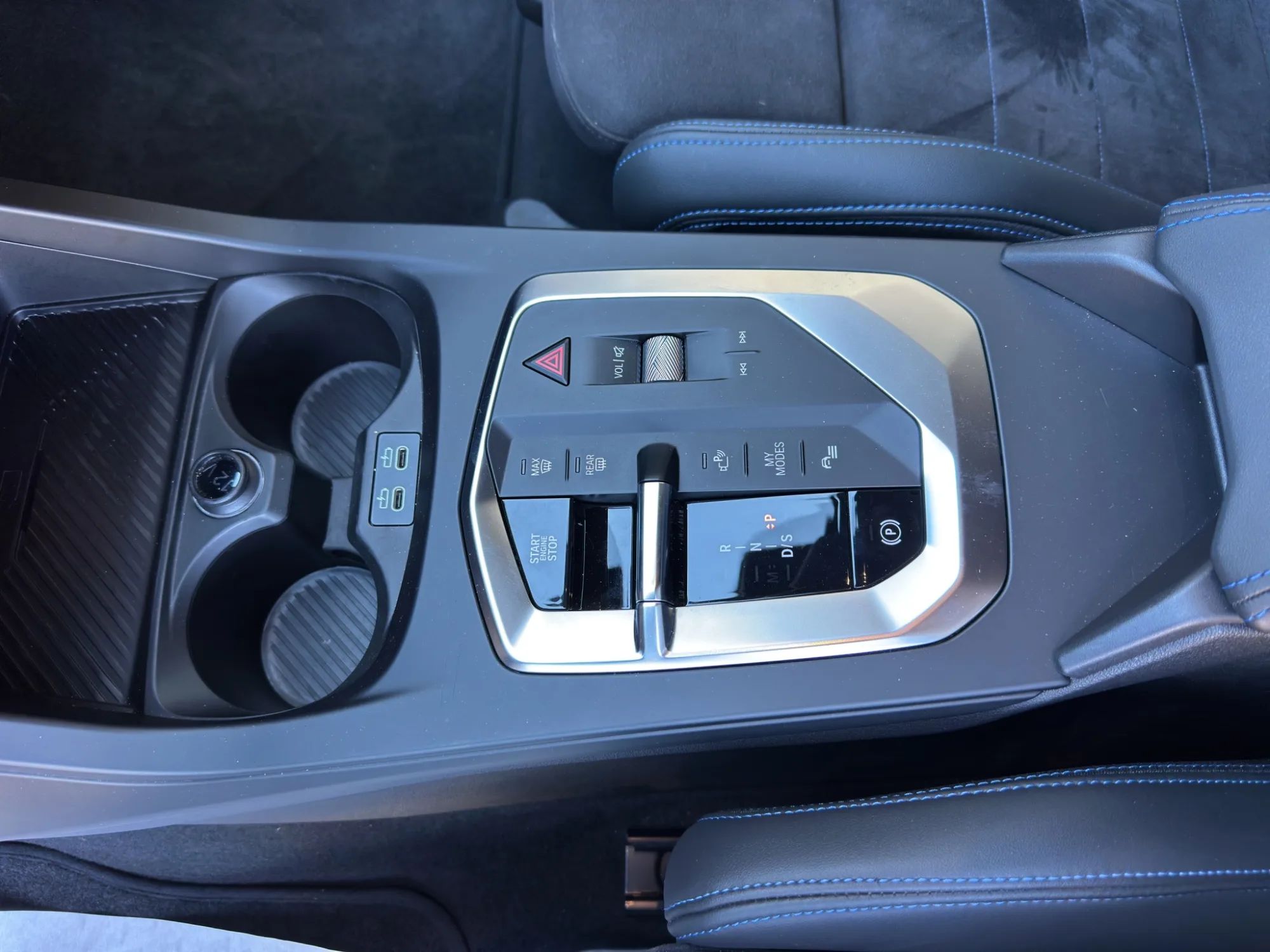 BMW Serie 1 118d 2.0 150 Cv. M Sport Pro F70 2025 — foto 16 di 24