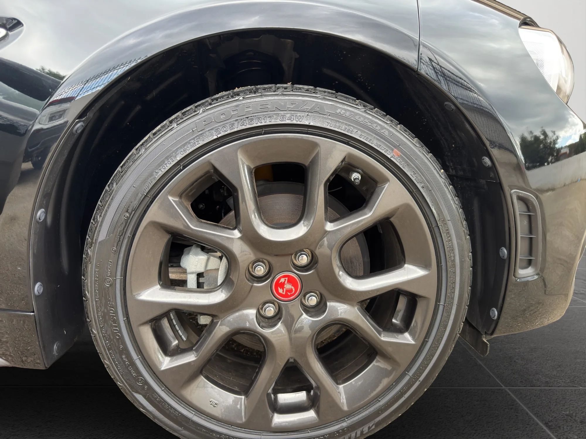 Abarth 124 124 Spider 1.4 T-Jet 170 Cv  70 • Anniversario 2019 — foto 21 di 22