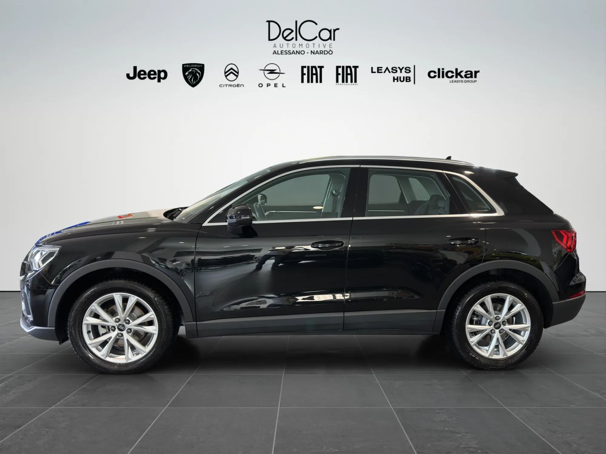 Audi Q3 Suv 35 TDI 150 Cv. S-Tronic Business Advanced 2024 — foto 3 di 21