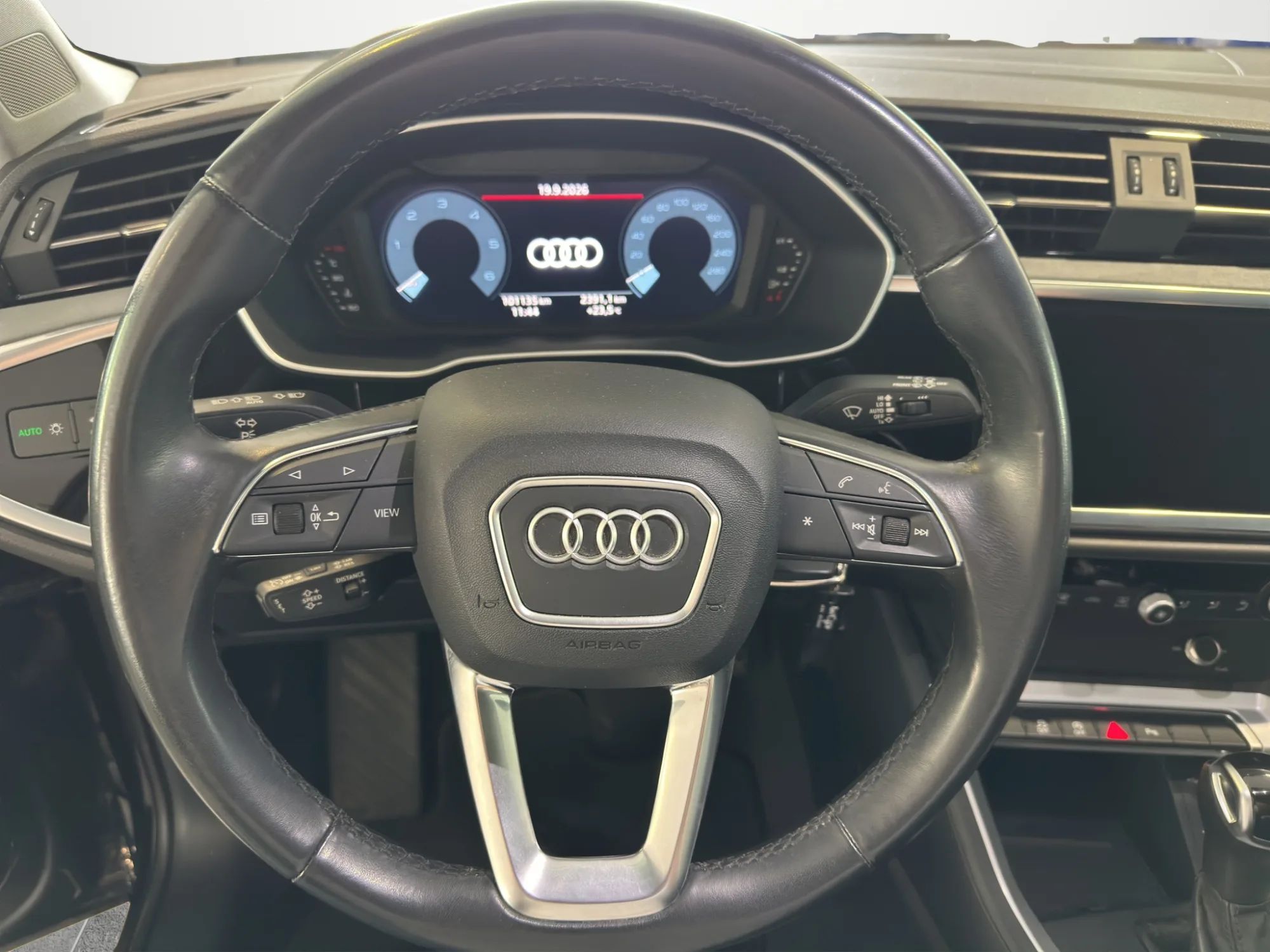 Audi Q3 Suv 35 TDI 150 Cv. S-Tronic Business Advanced 2024 — foto 10 di 21