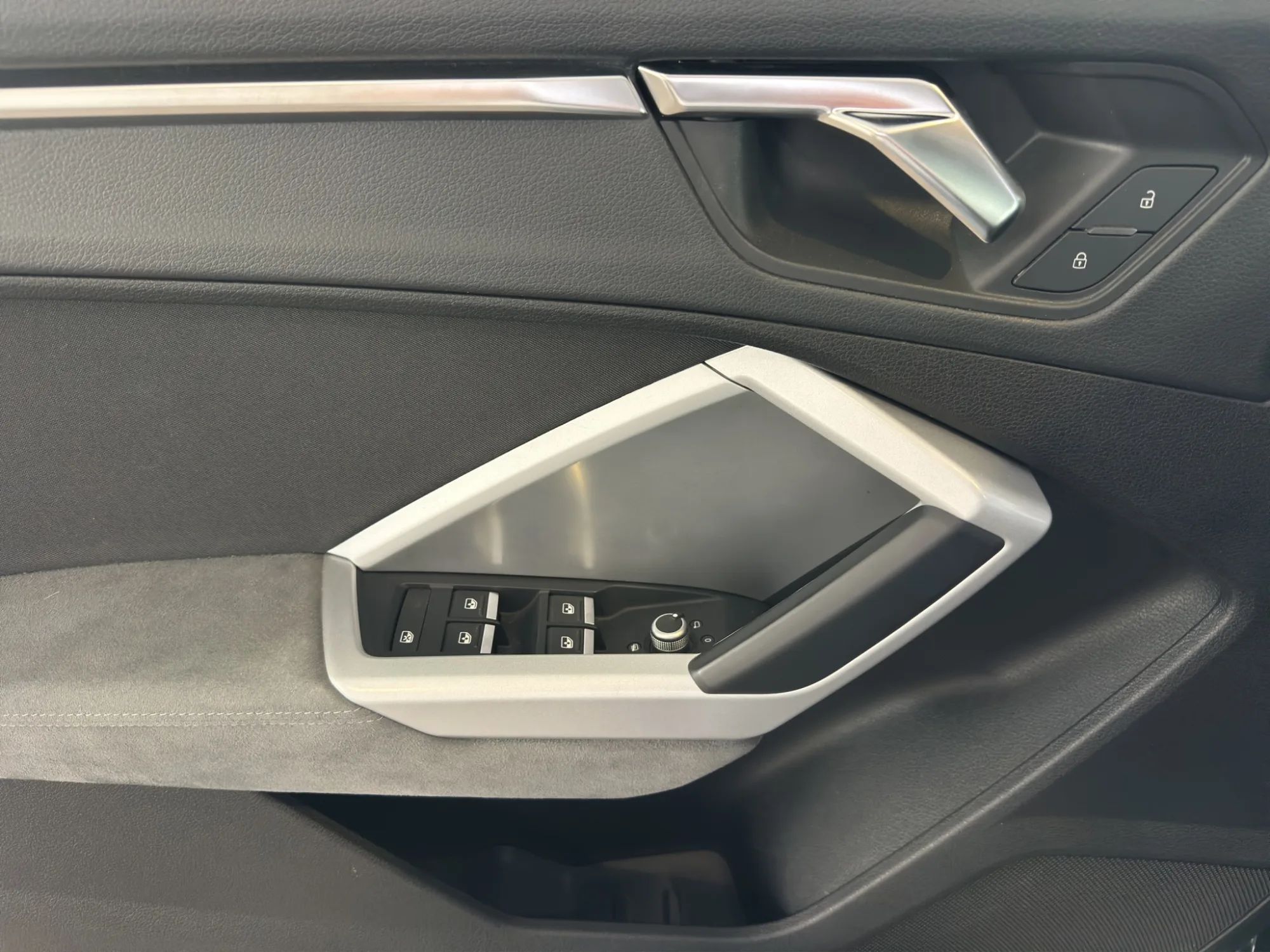 Audi Q3 Suv 35 TDI 150 Cv. S-Tronic Business Advanced 2024 — foto 12 di 21