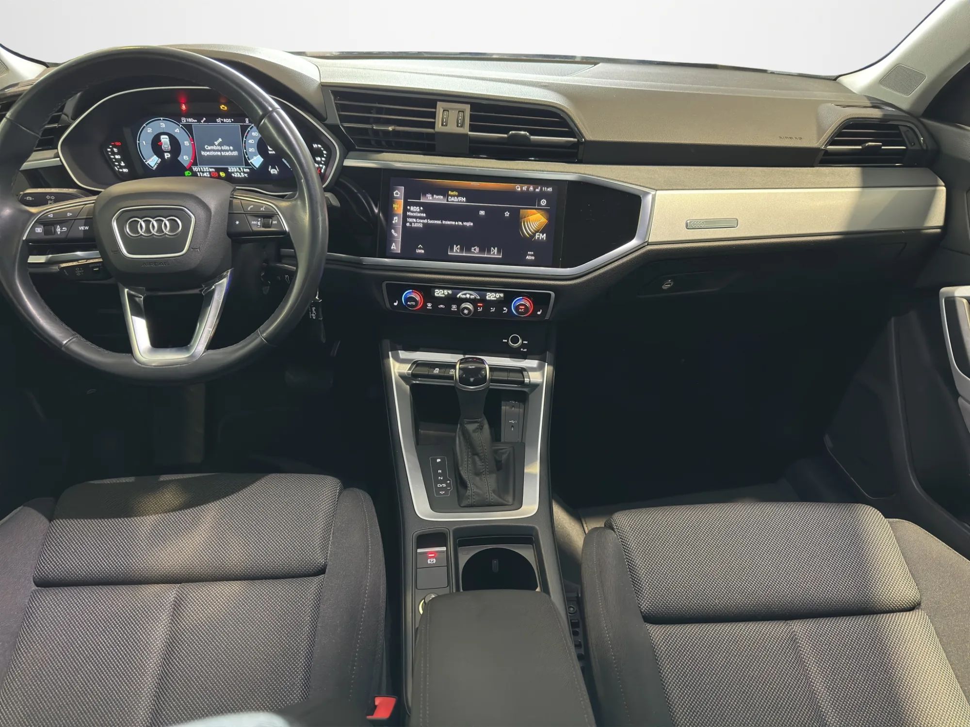 Audi Q3 Suv 35 TDI 150 Cv. S-Tronic Business Advanced 2024 — foto 14 di 21