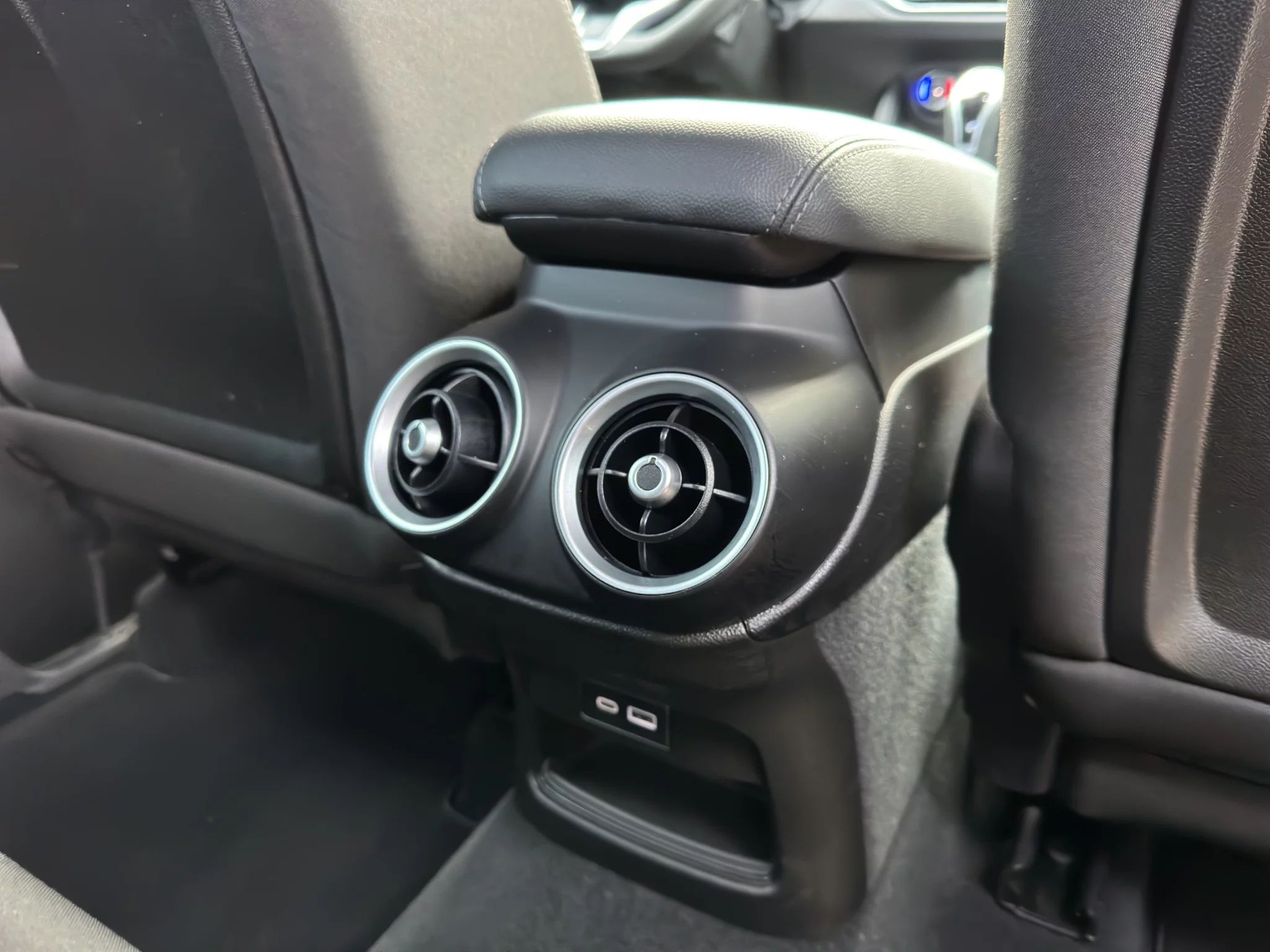 Alfa Romeo Stelvio 2.2 TURBO DIESEL VELOCE AT8 Q4 2024 — foto 19 di 23
