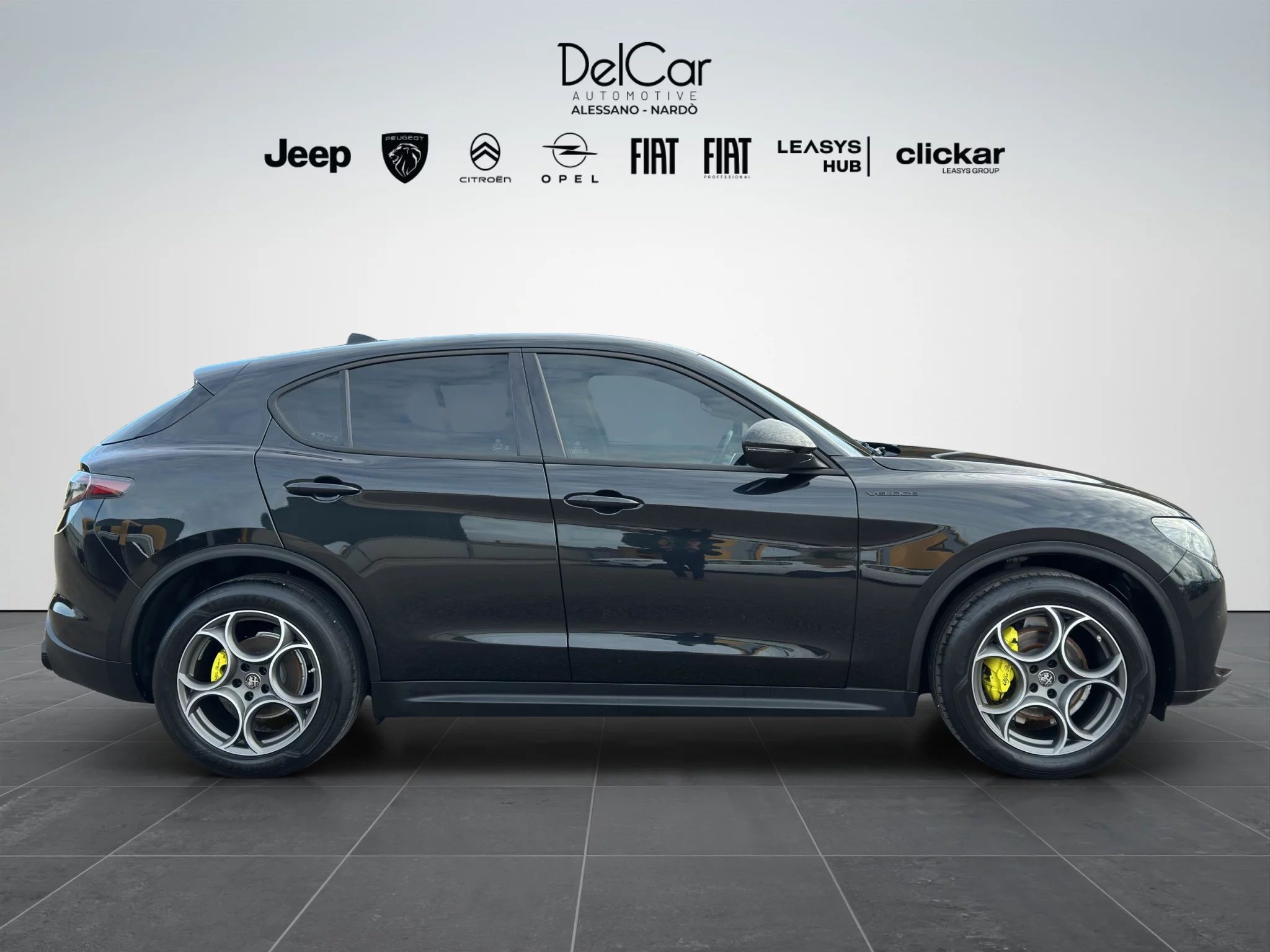 Alfa Romeo Stelvio 2.2 TURBO DIESEL VELOCE AT8 Q4 2024 — foto 7 di 23