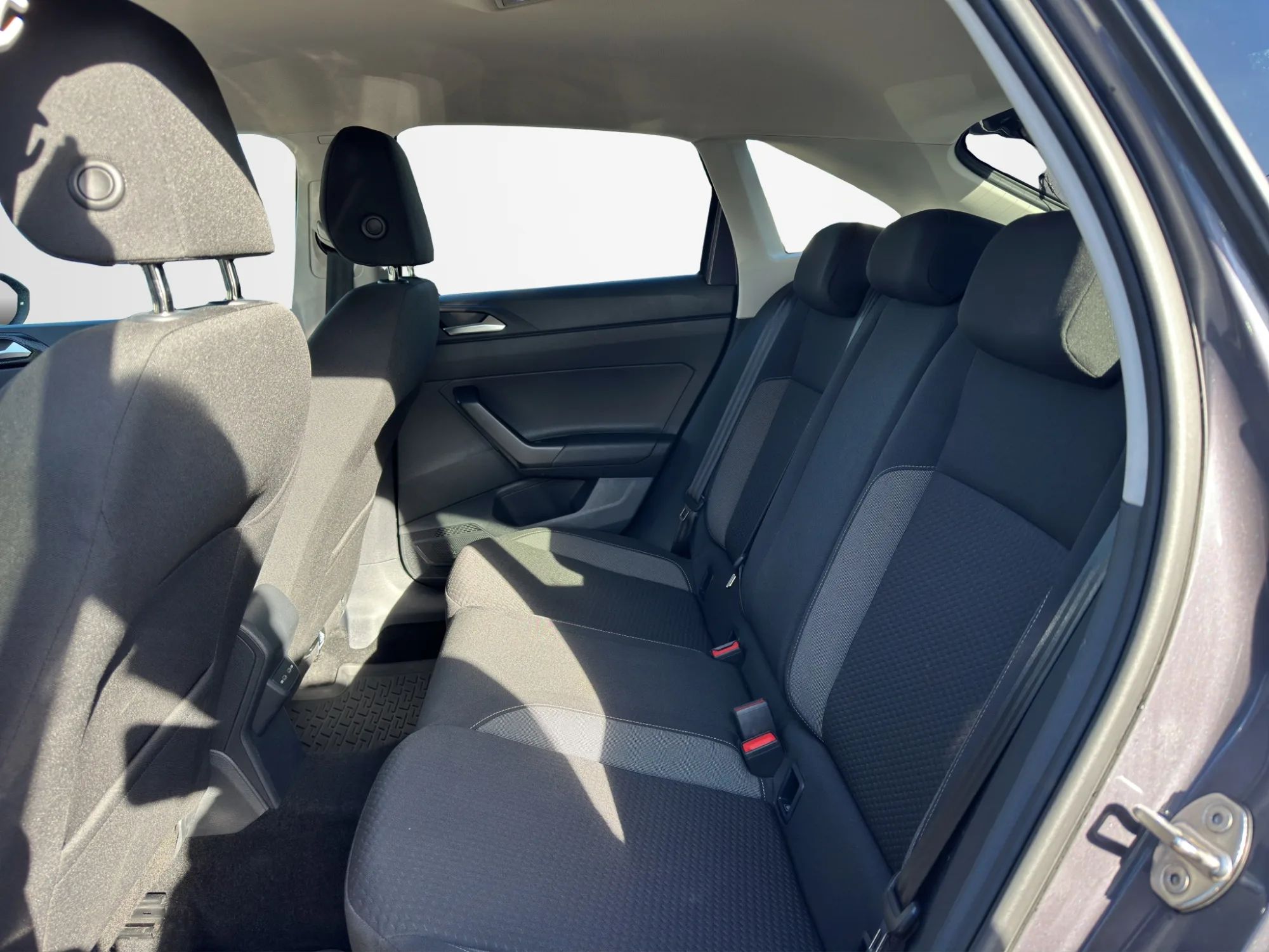 Volkswagen Taigo 1.0 TSI 95 Cv. Edition Plus 2024 — foto 13 di 21
