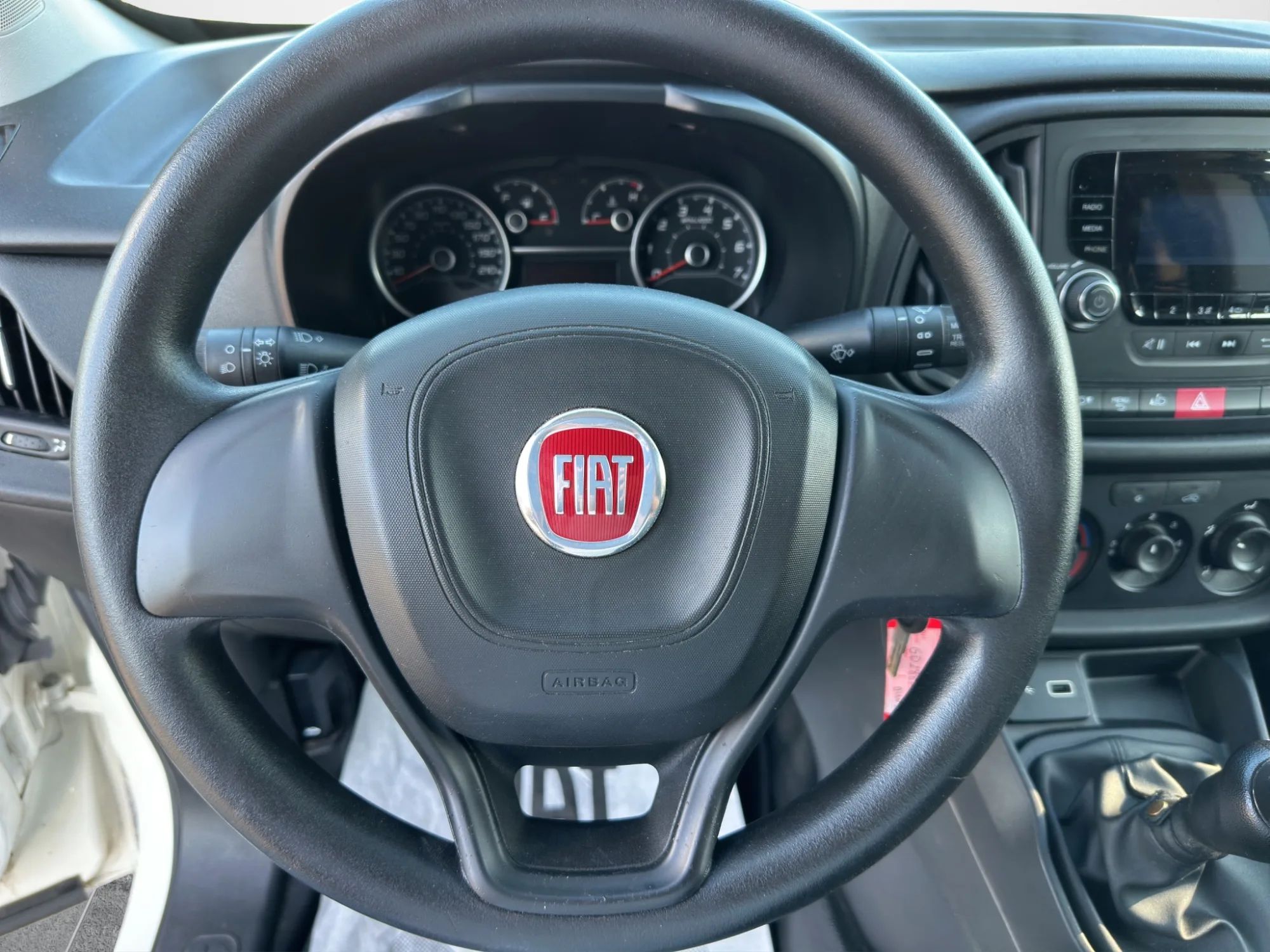 Fiat Doblò 1.3 MJT PASSO CORTO BUSINESS 2020 — foto 10 di 21